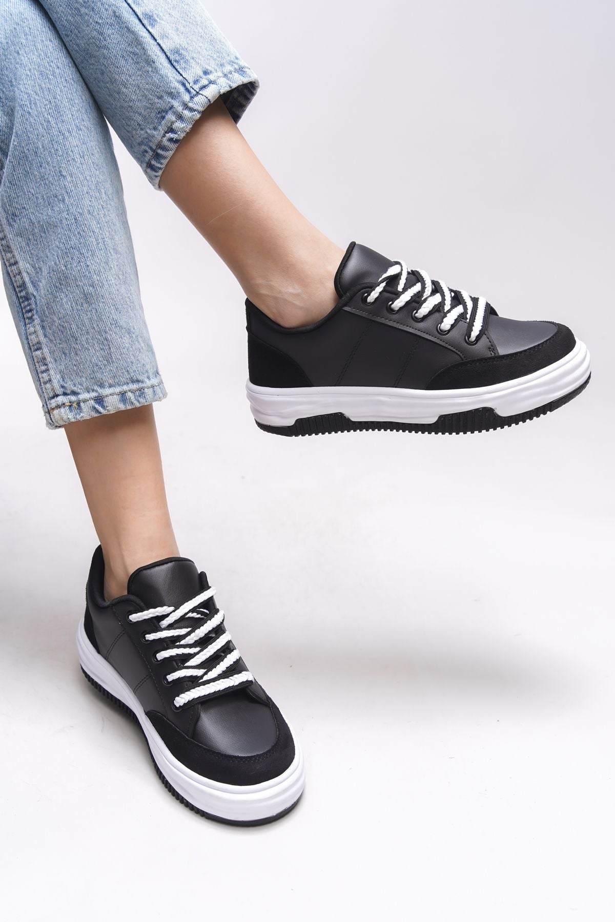 ROSESYNORA WOMEN SNAaker 0012282 Black White
