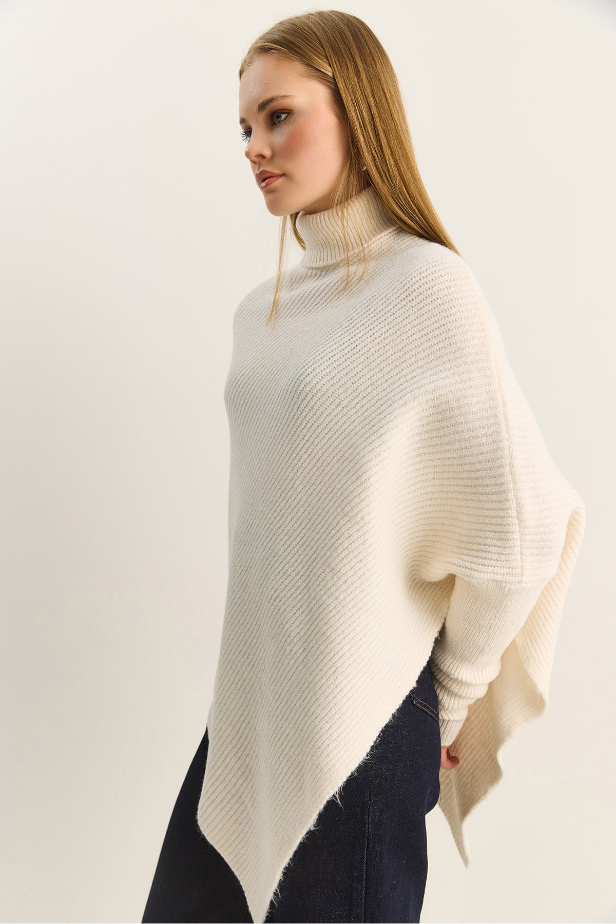 Women's Turtleneck Asymmetrical Cut Knitwear Sweater TK251190 60283911