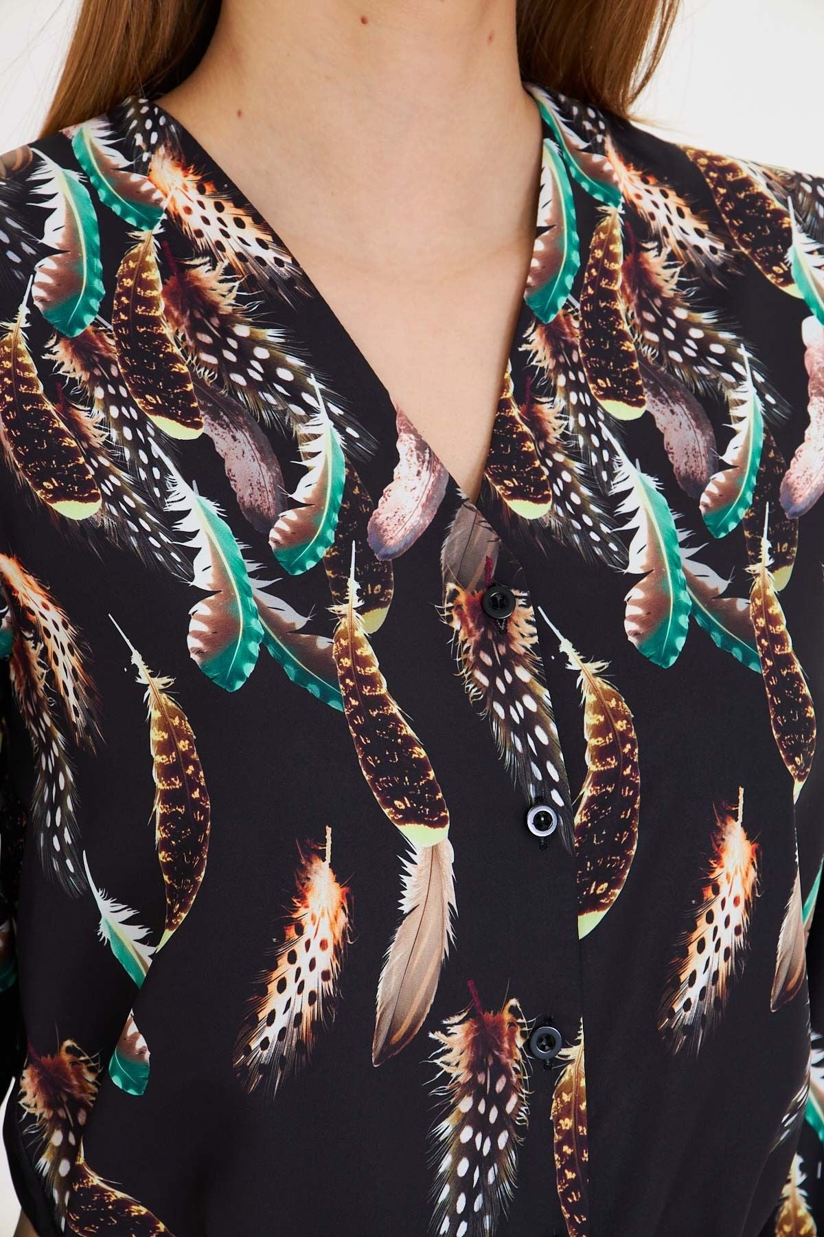 Female Green Arms with Eastern Patterned Shirt ARM-25Y001014