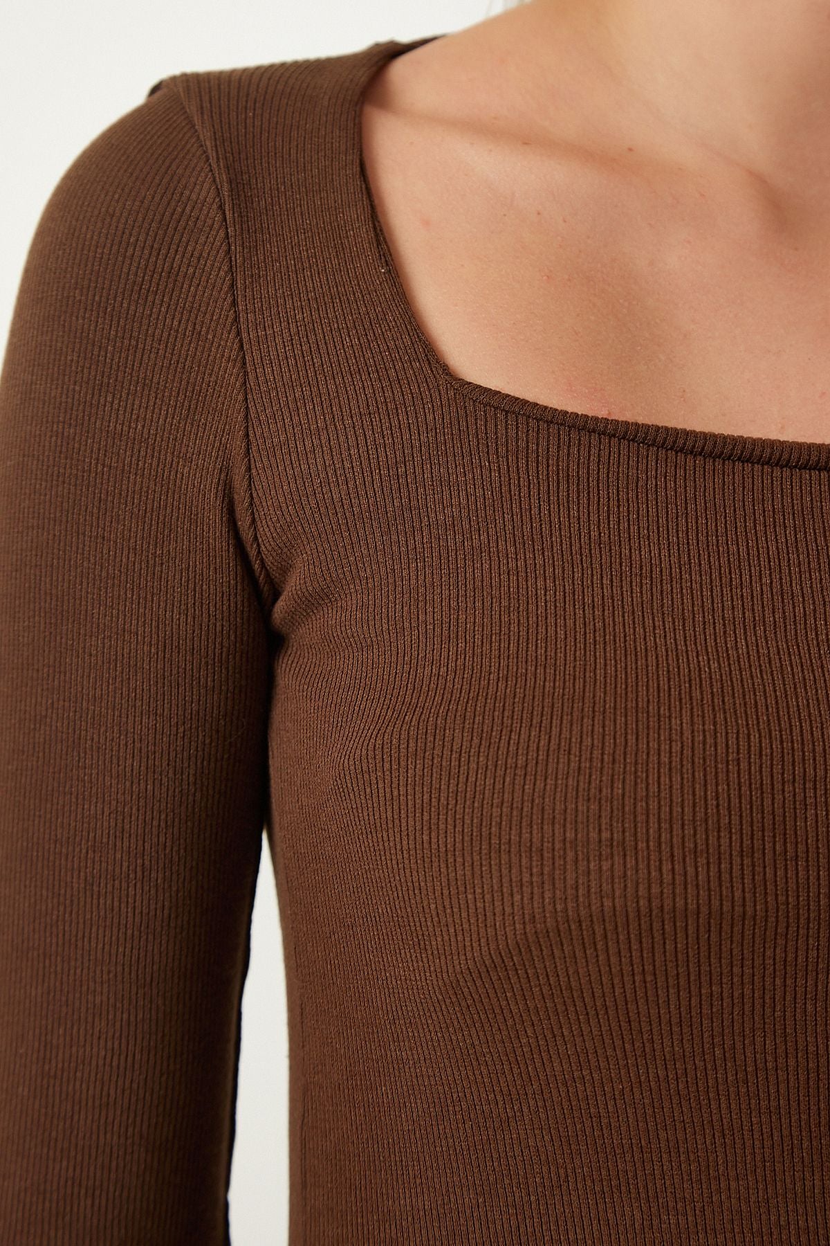 Female Brown Biscuit Square Neck 2 Plot Knitting Blouse GT00056