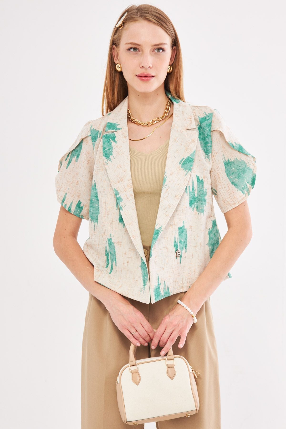 Female green linen-looking patterned handle slit Crop Short Sleeve Jacket ARM-24Y001095