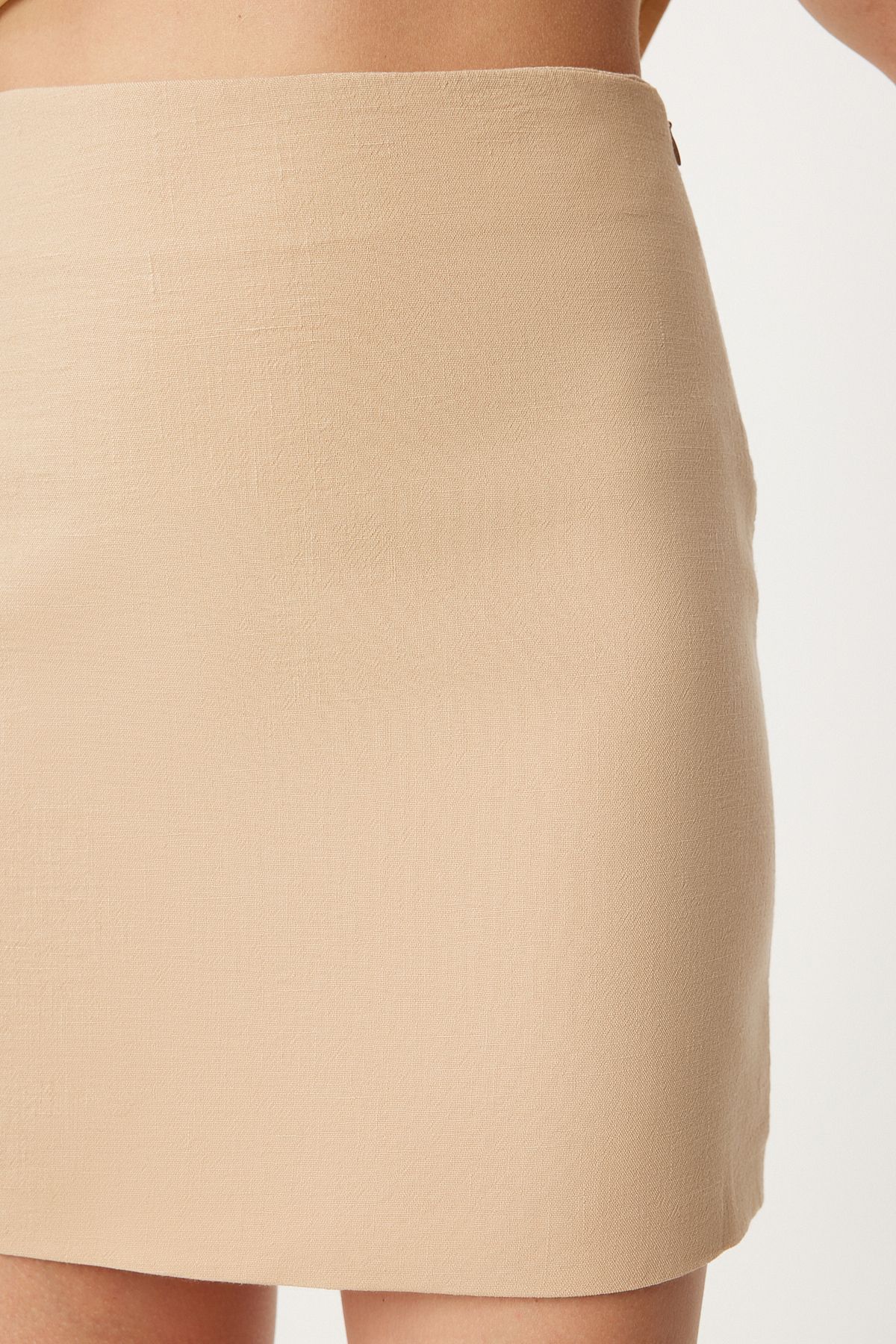 Women's Cream Mini Woven Skirt FN03240