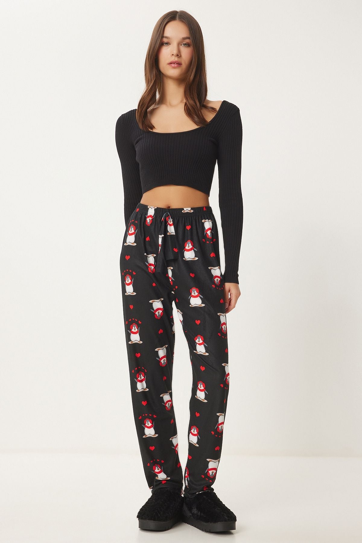 Women's black patterned soft textured knitting pajamas six Ce00089
