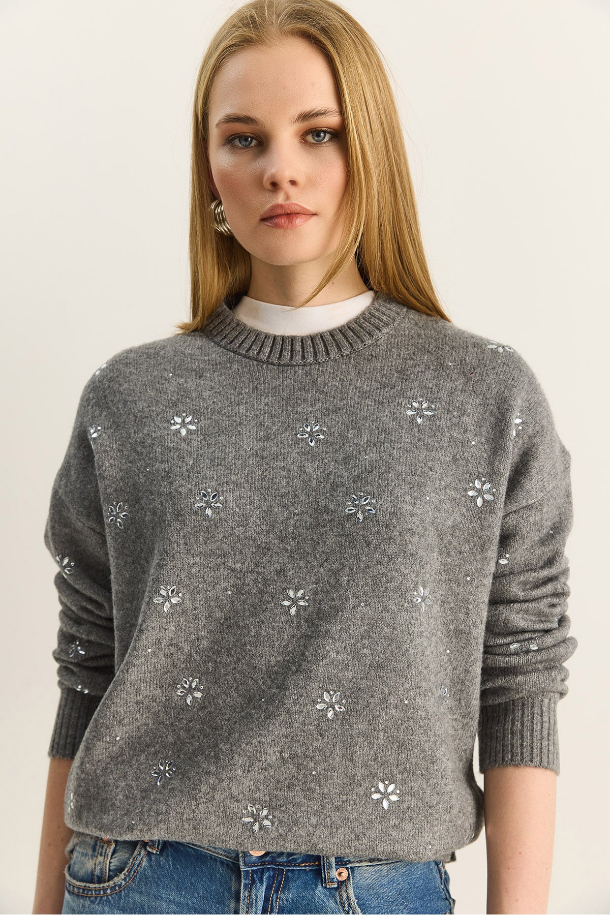 Women's Crystal Stone Detailed Knitwear Sweater TK251195 60283910