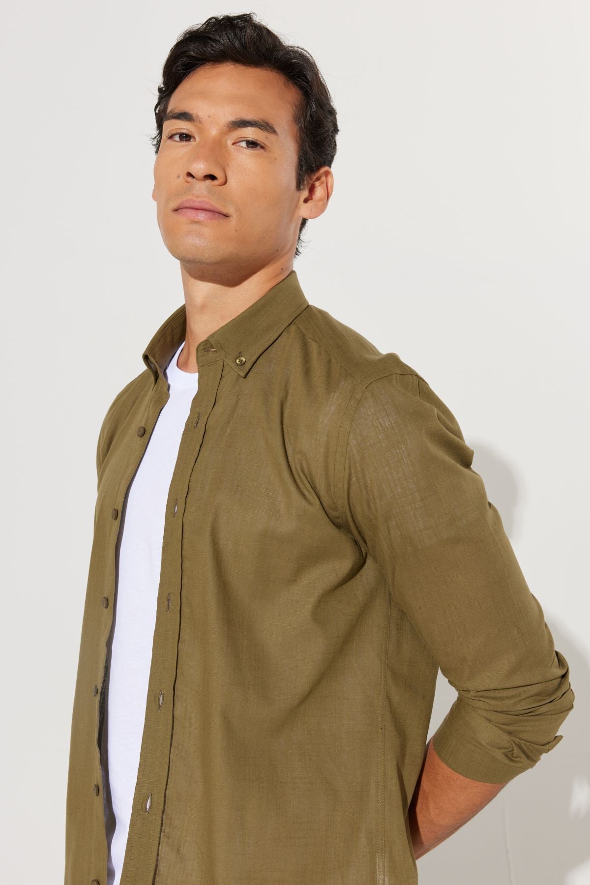 Male K.Haki 100 %Cotton Breathing Fabric Flamle Oxford Slim Fit button with Fit button collar shirt