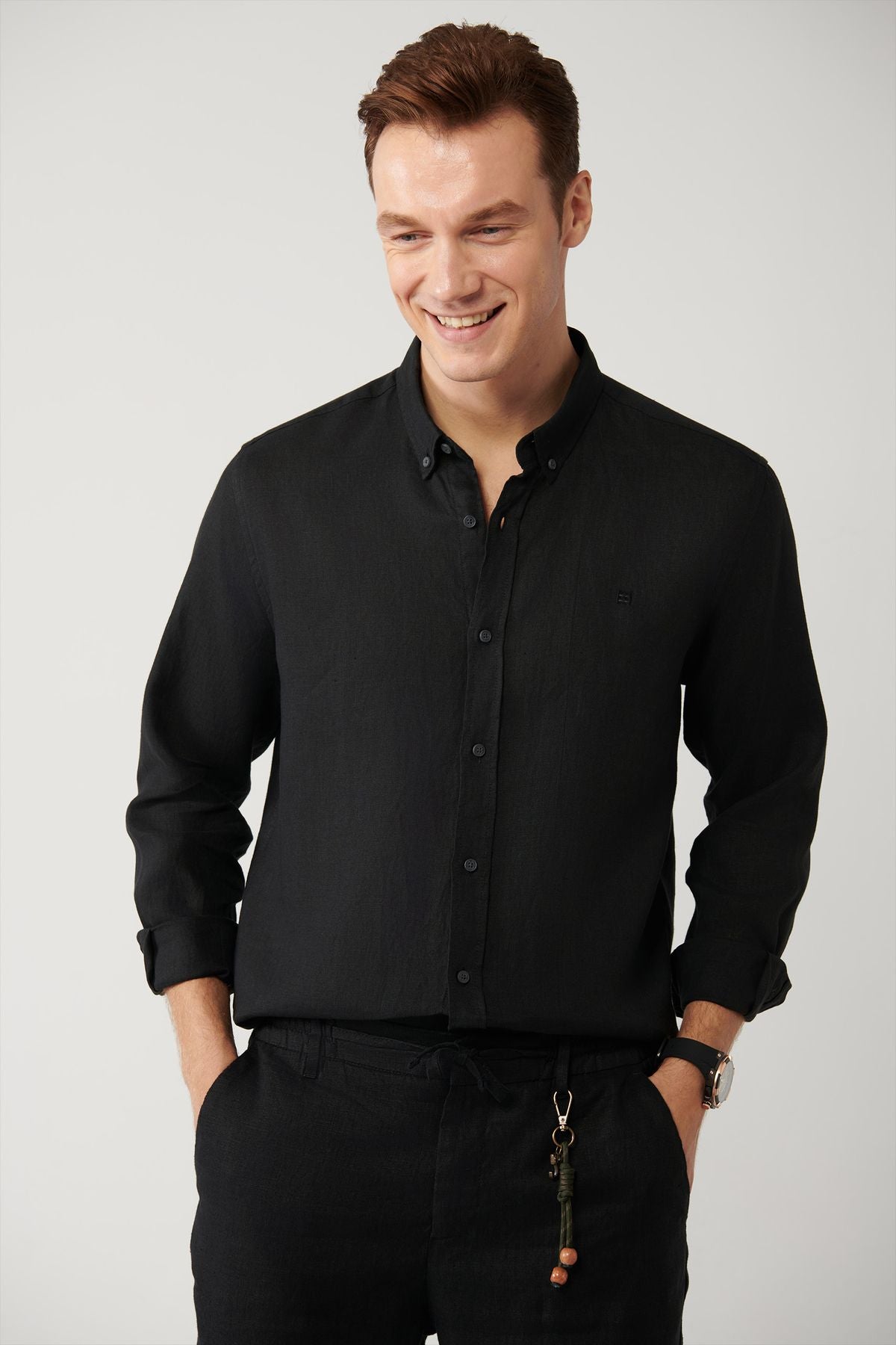 Men's black 100 %linen buttoned collar shirt B002191