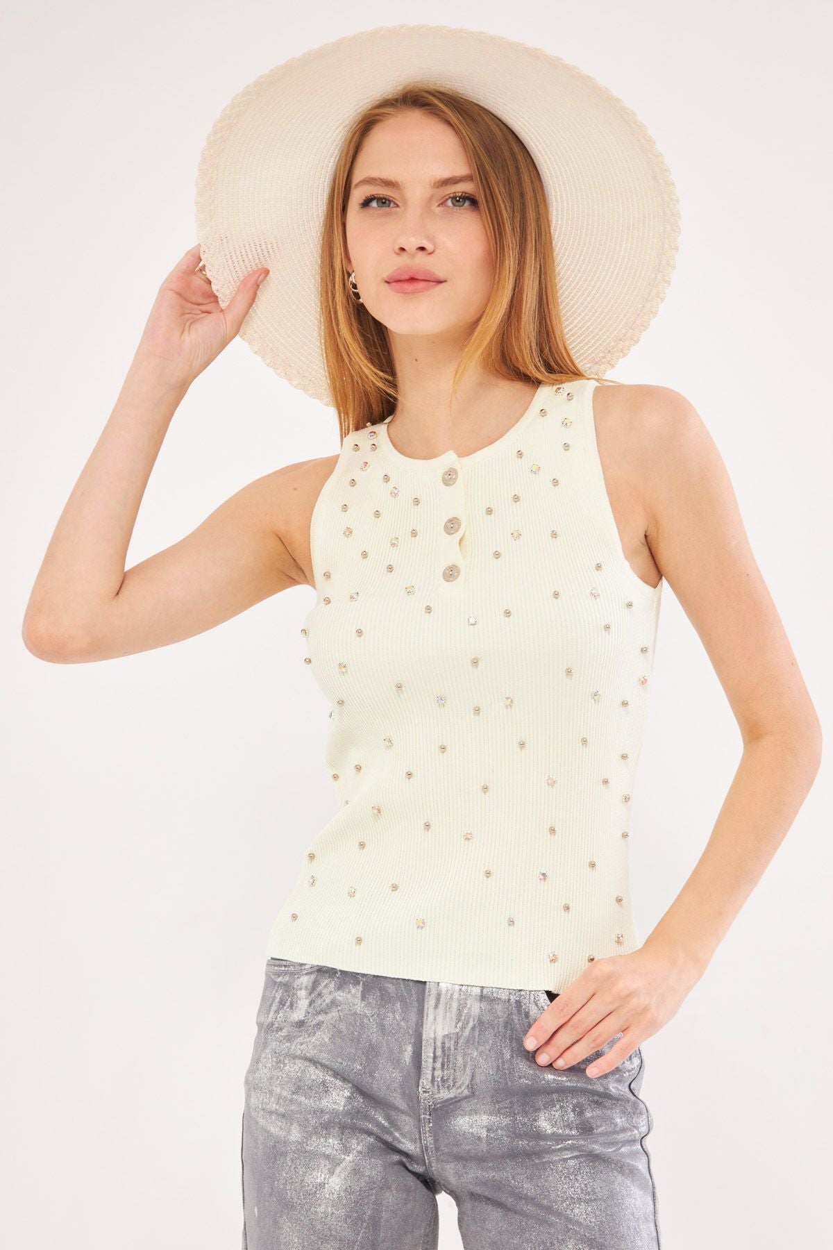 Women's Cream collar buttoned front with beads with beads sleeveless knitwear blouse ARM-24Y134008