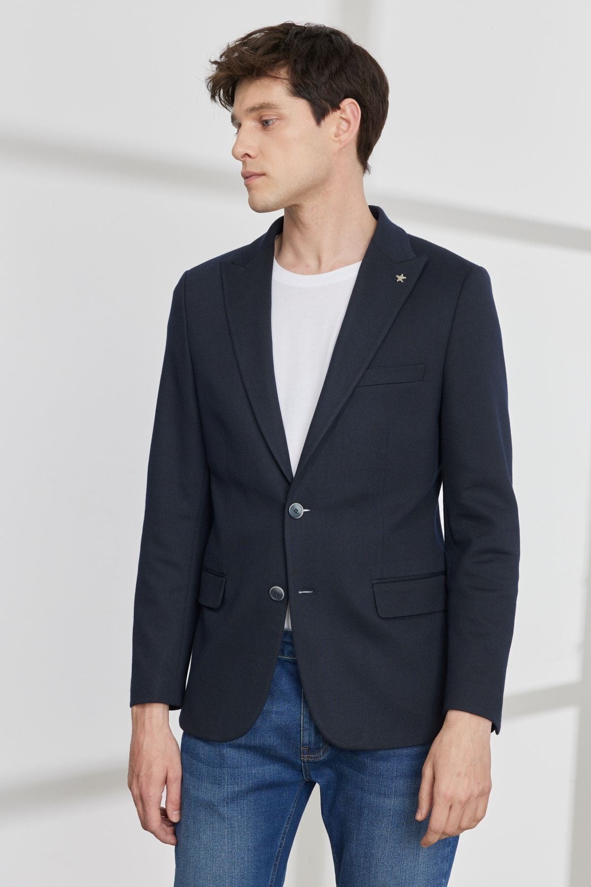 Men's navy blue slim fit narrow -cut swallow collar pattern blazer jacket