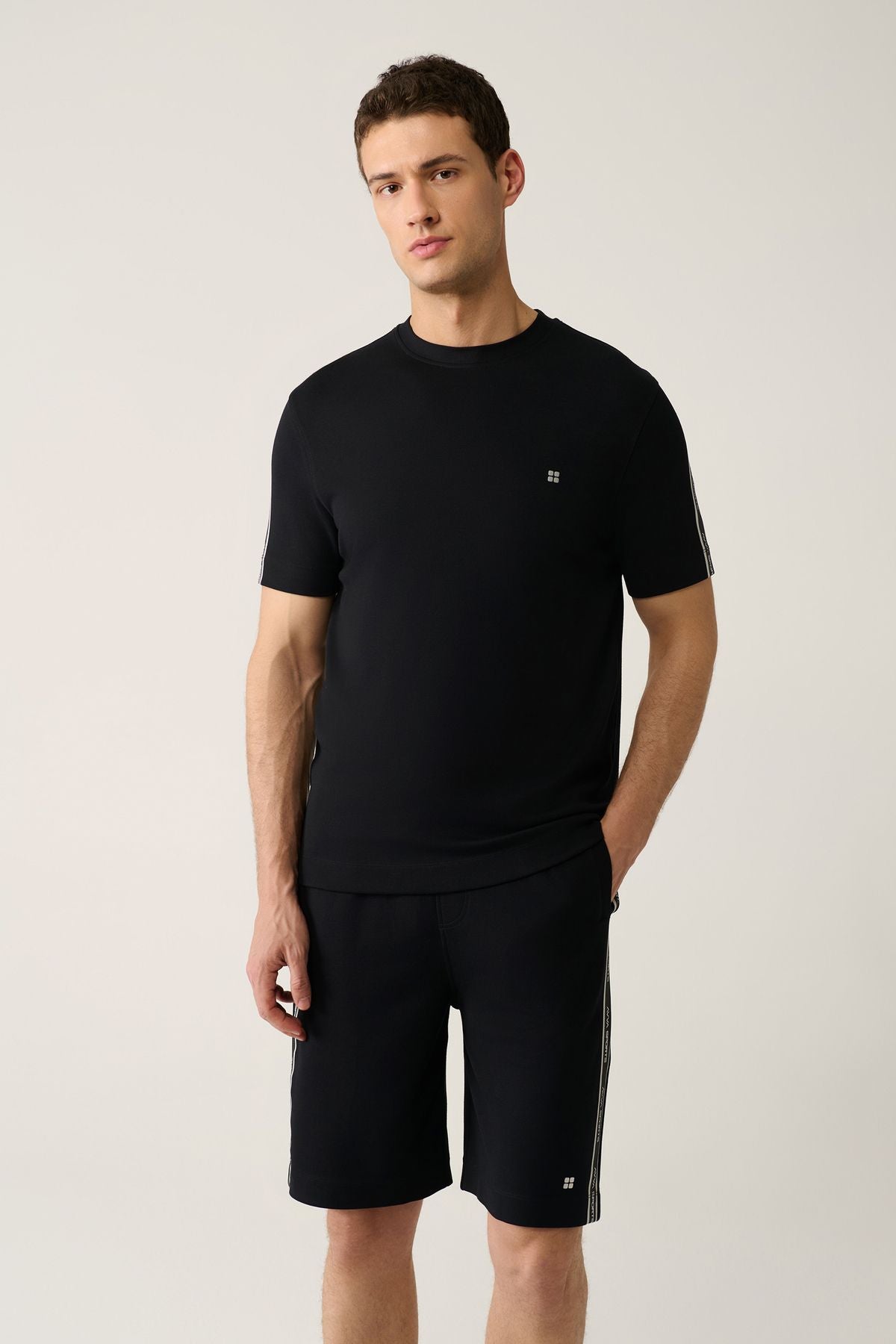 Men's Black Soft Touch Bicycle Collar Printed T-Shirt A41y1327
