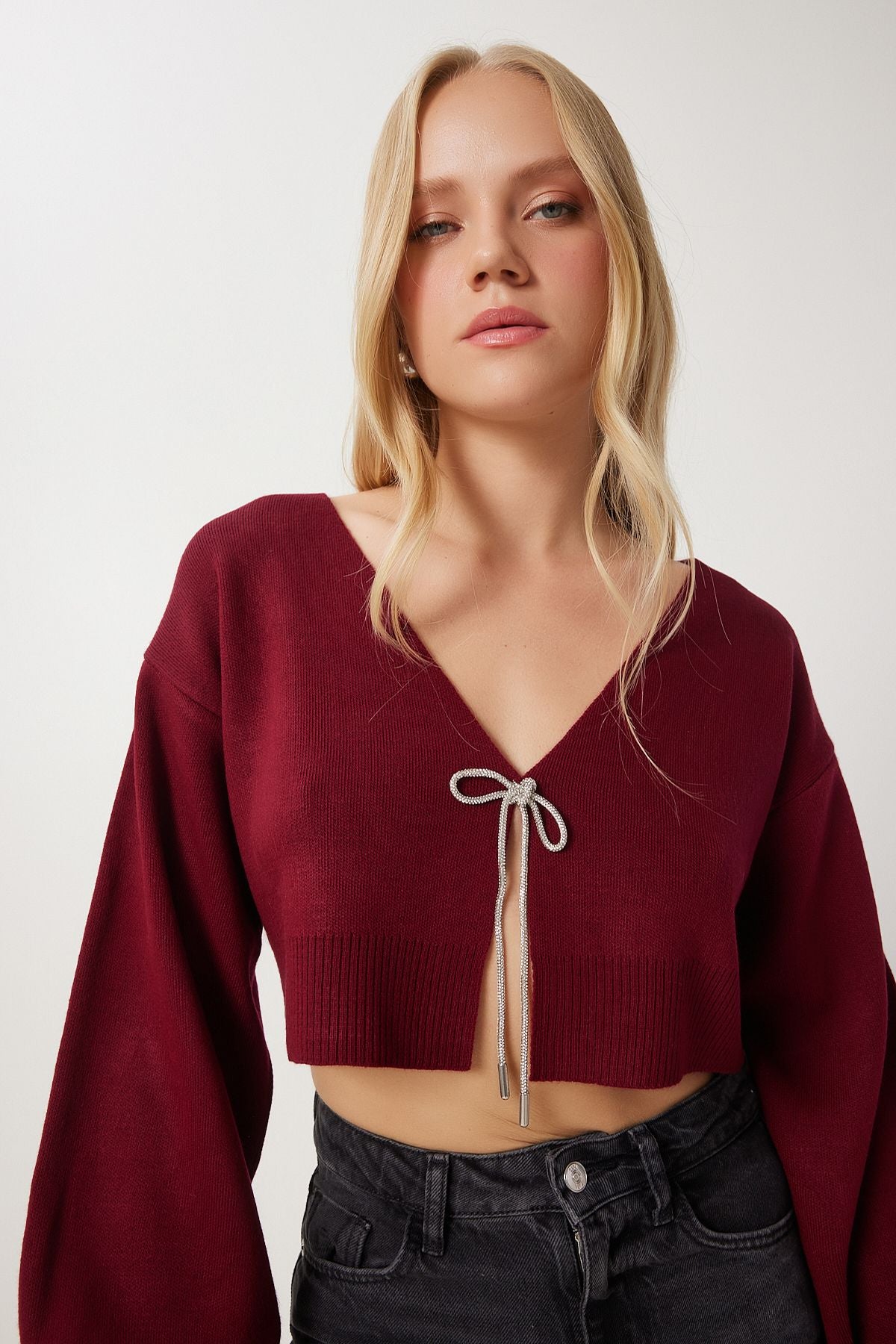 Female Bordeaux Stone Bow Title Crop Knitwear Cardigan Ki00110