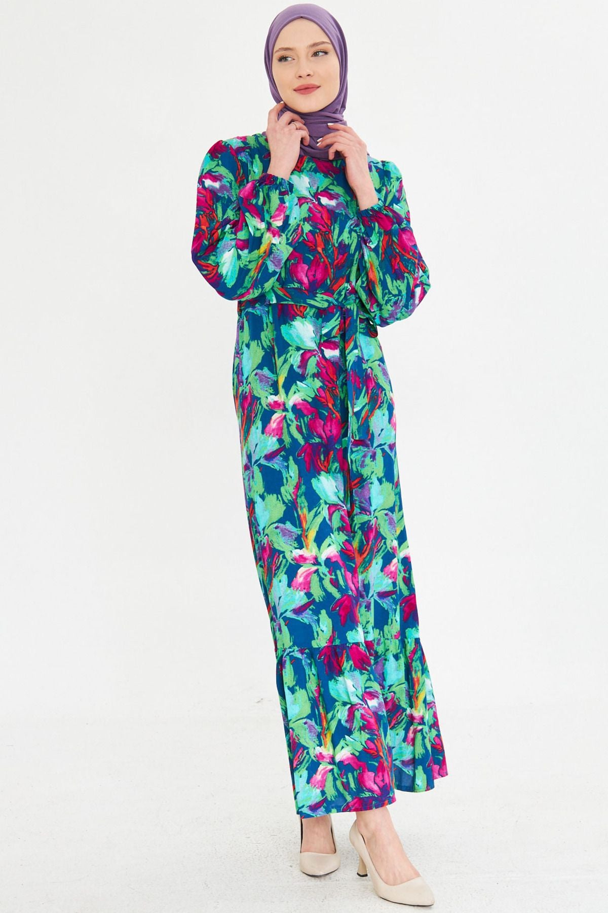 Female green zero collar behind the zipper skirt end with frilly belt long hijab dress ARM-25K001101
