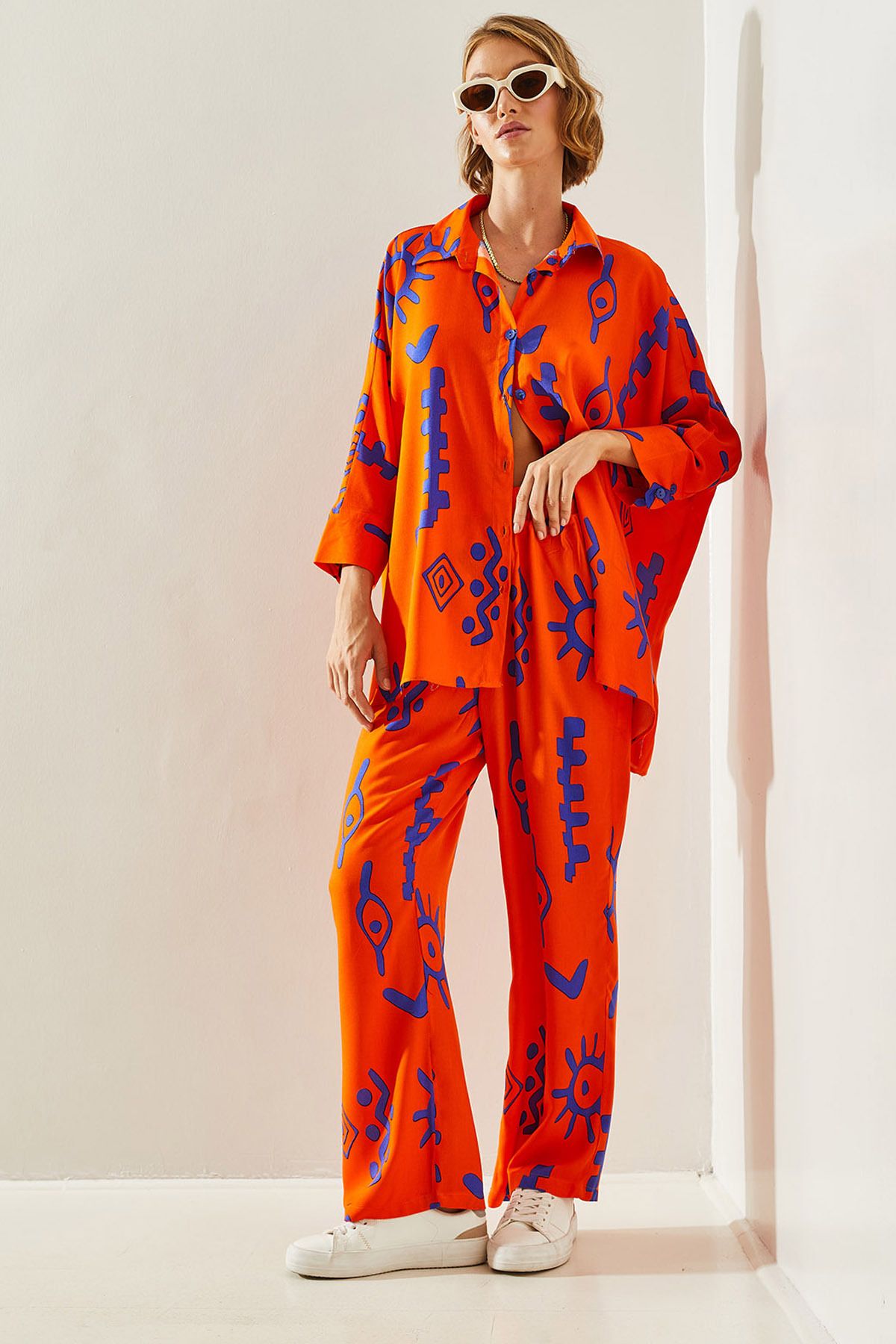 Women with Ethnic Patterned Palazzo Trousers 60251130