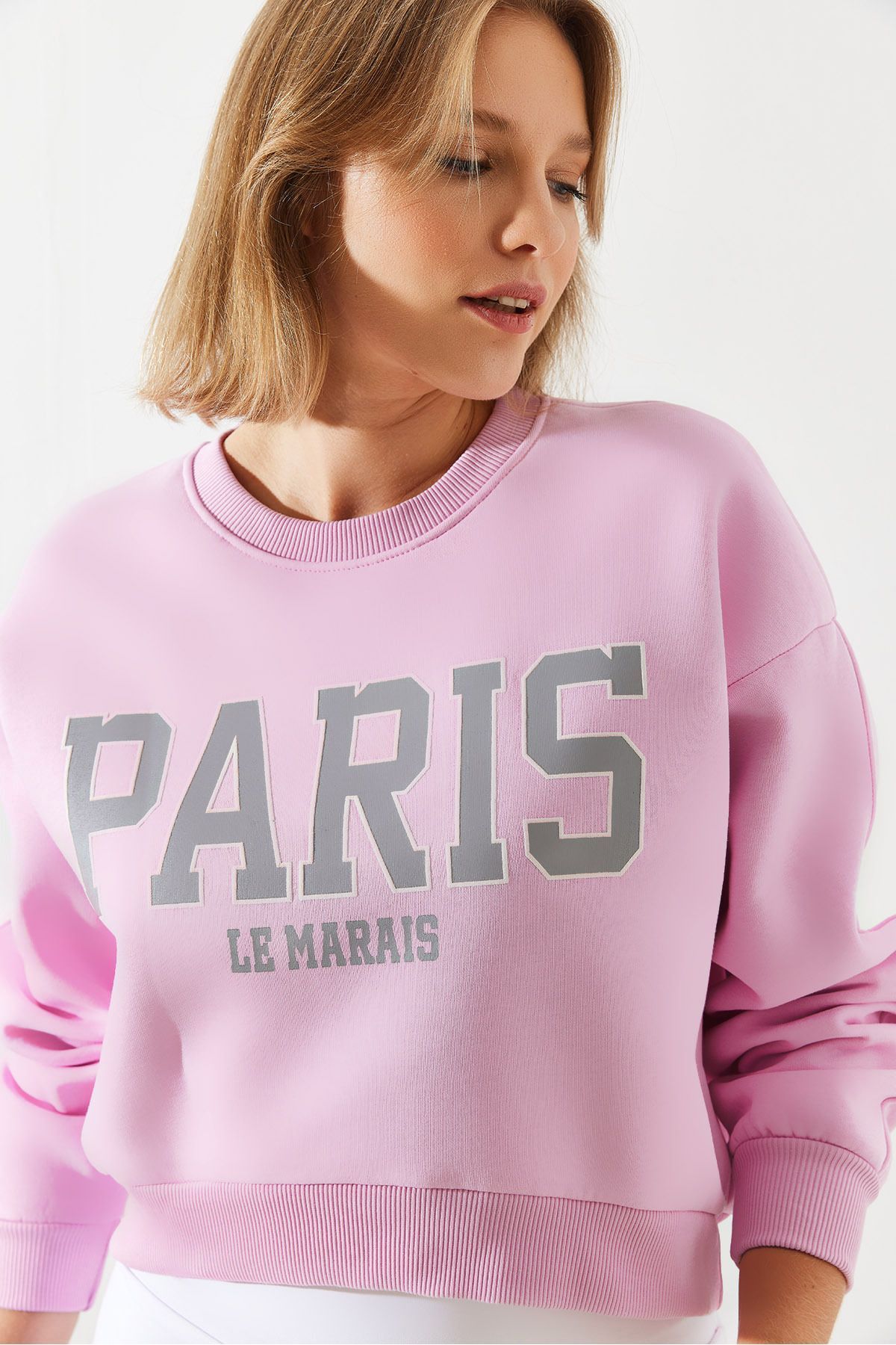 Woman Paris Printed Three Yarn Sweatshirt