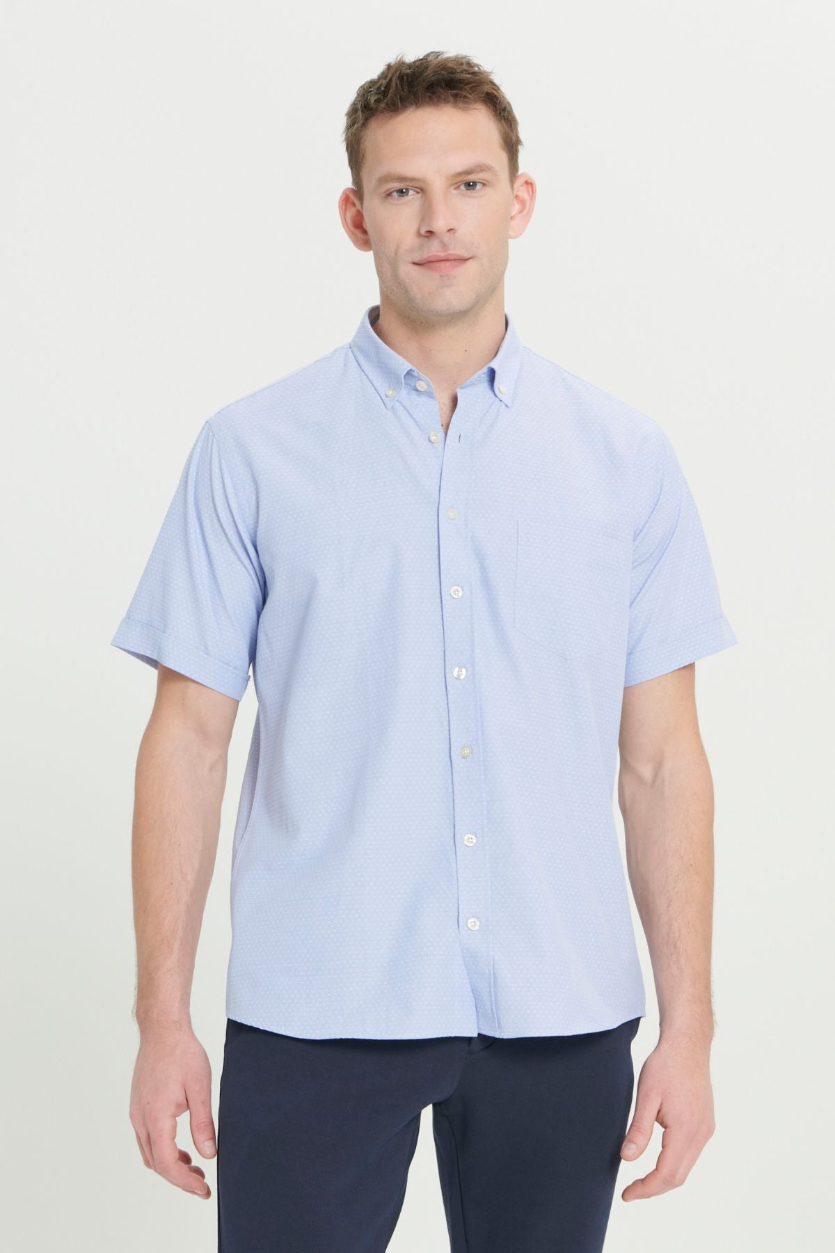 Men's Blue Comfort Fit Wide Casual Cutton Buttoned Neck Clamping Short Sleeve Shirt