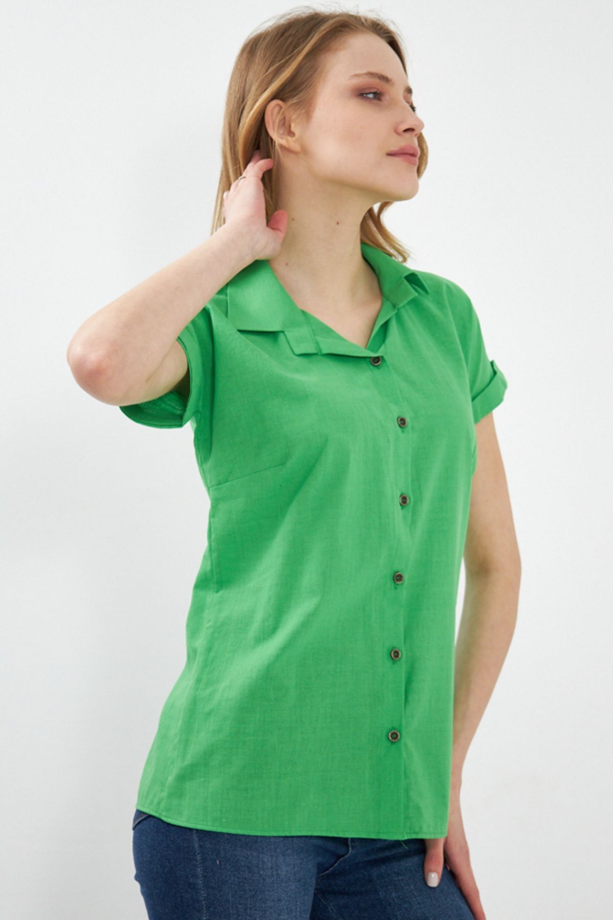 Female Green Short Sleeve Linen Shirt ARM-24Y001038