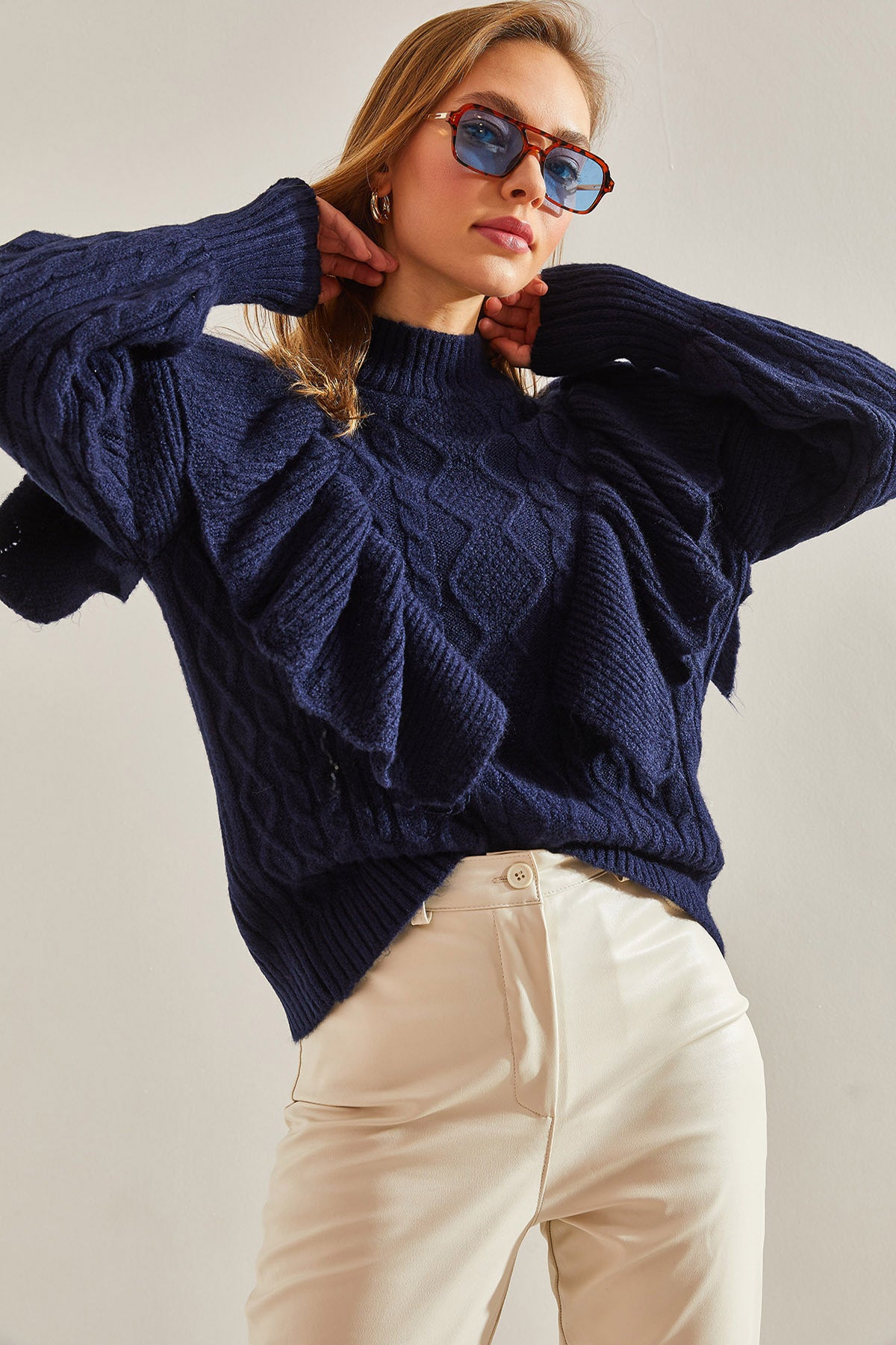 Women's Braided Openwork Knitwear Sweater 20234923