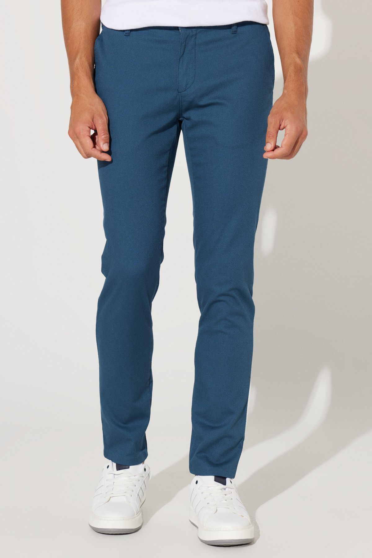 Men's indigo slim fit narrow cut cotton flexible relaxed trousers