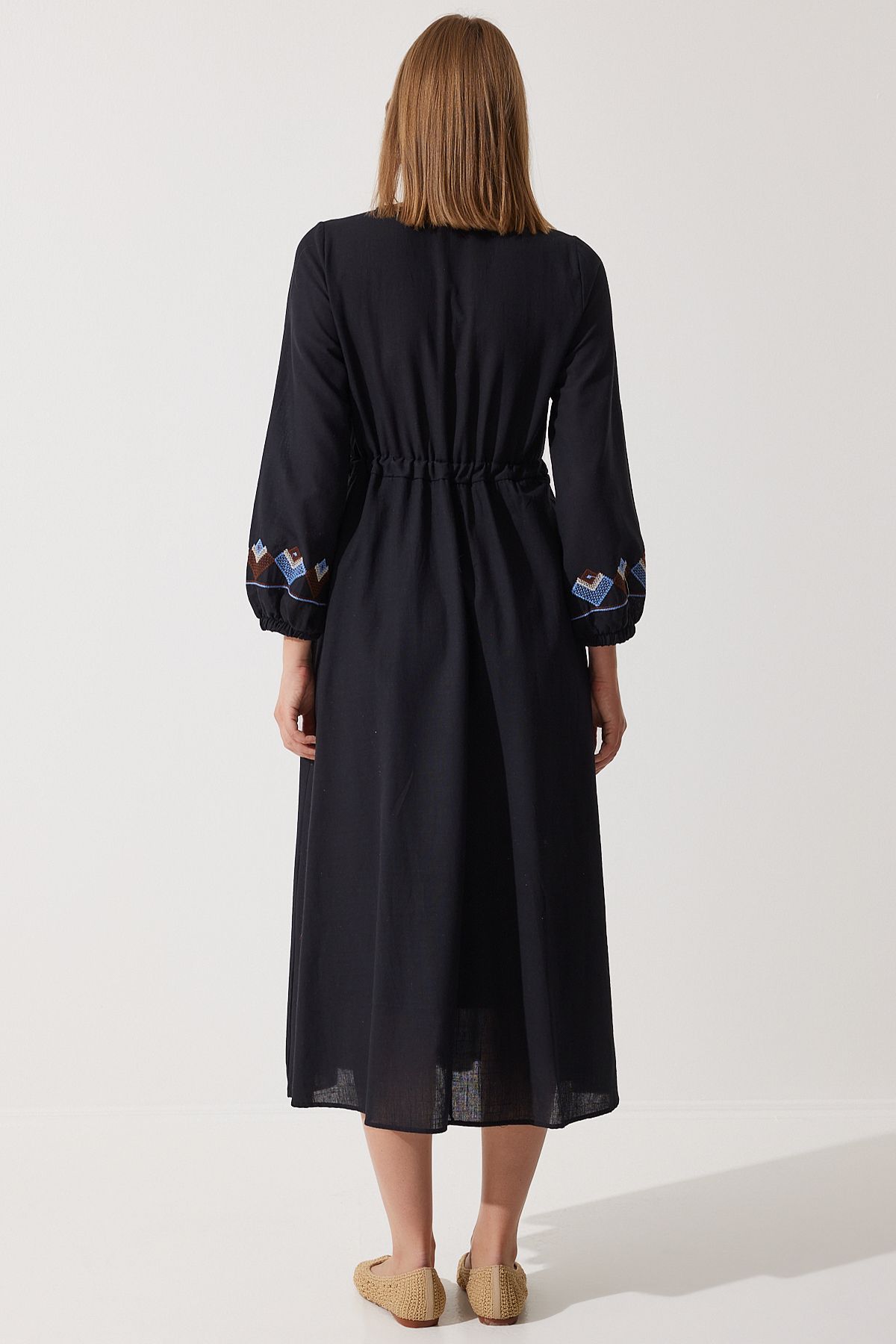Female Black Embroidery Detailed Oversize Flax Dress RG00027