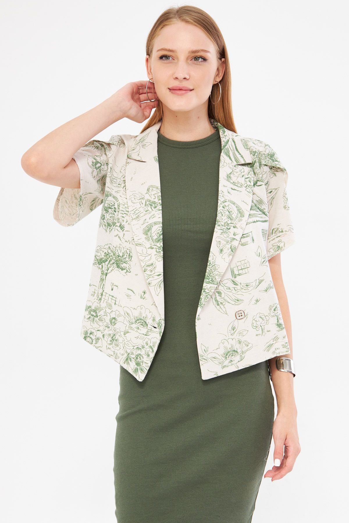 Woman Dark Green Linen-Looking Patterned Band Slit Crop Short Sleeve Jacket ARM-24Y001095