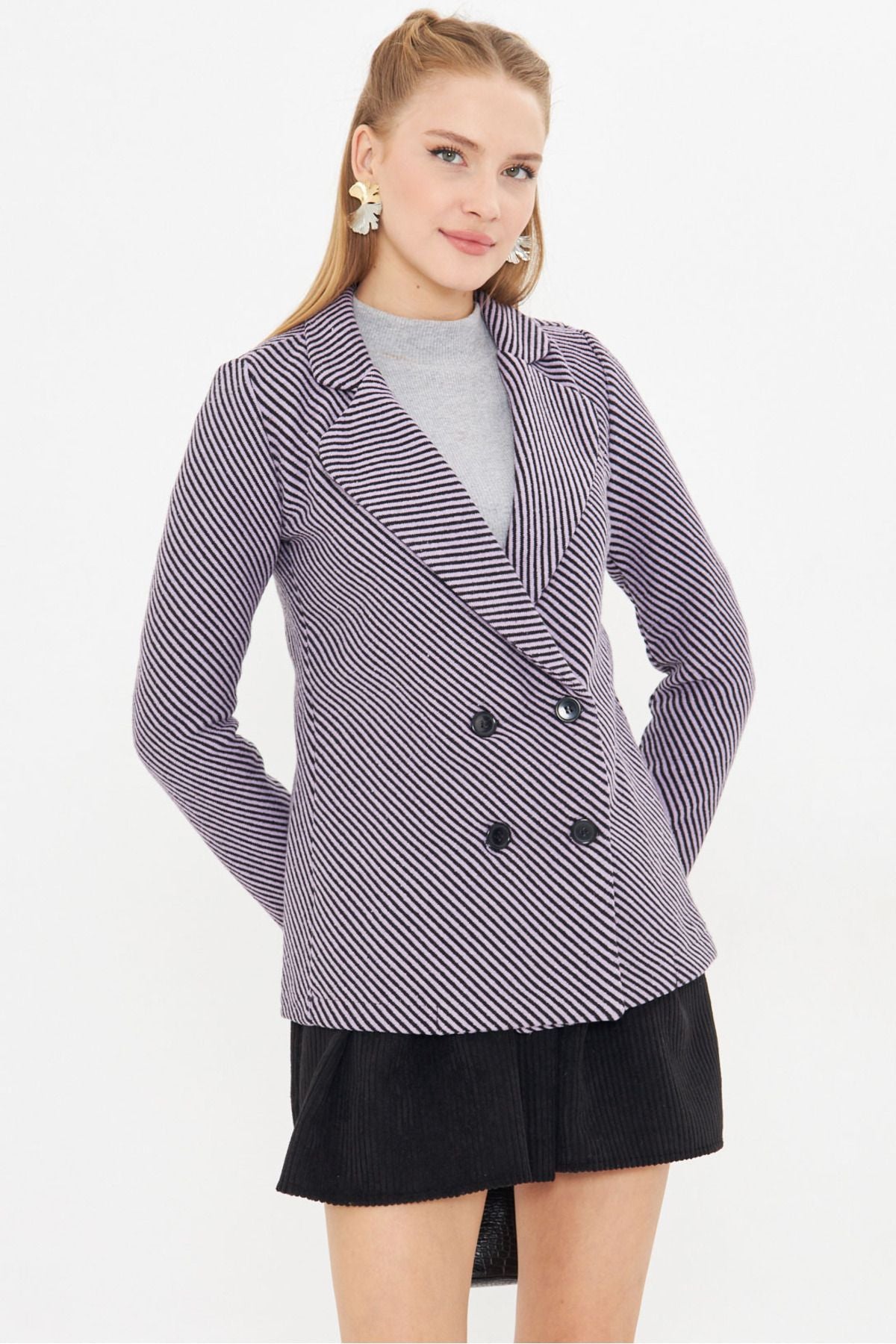Four button with women's lilac line patterned ARM-24K001037