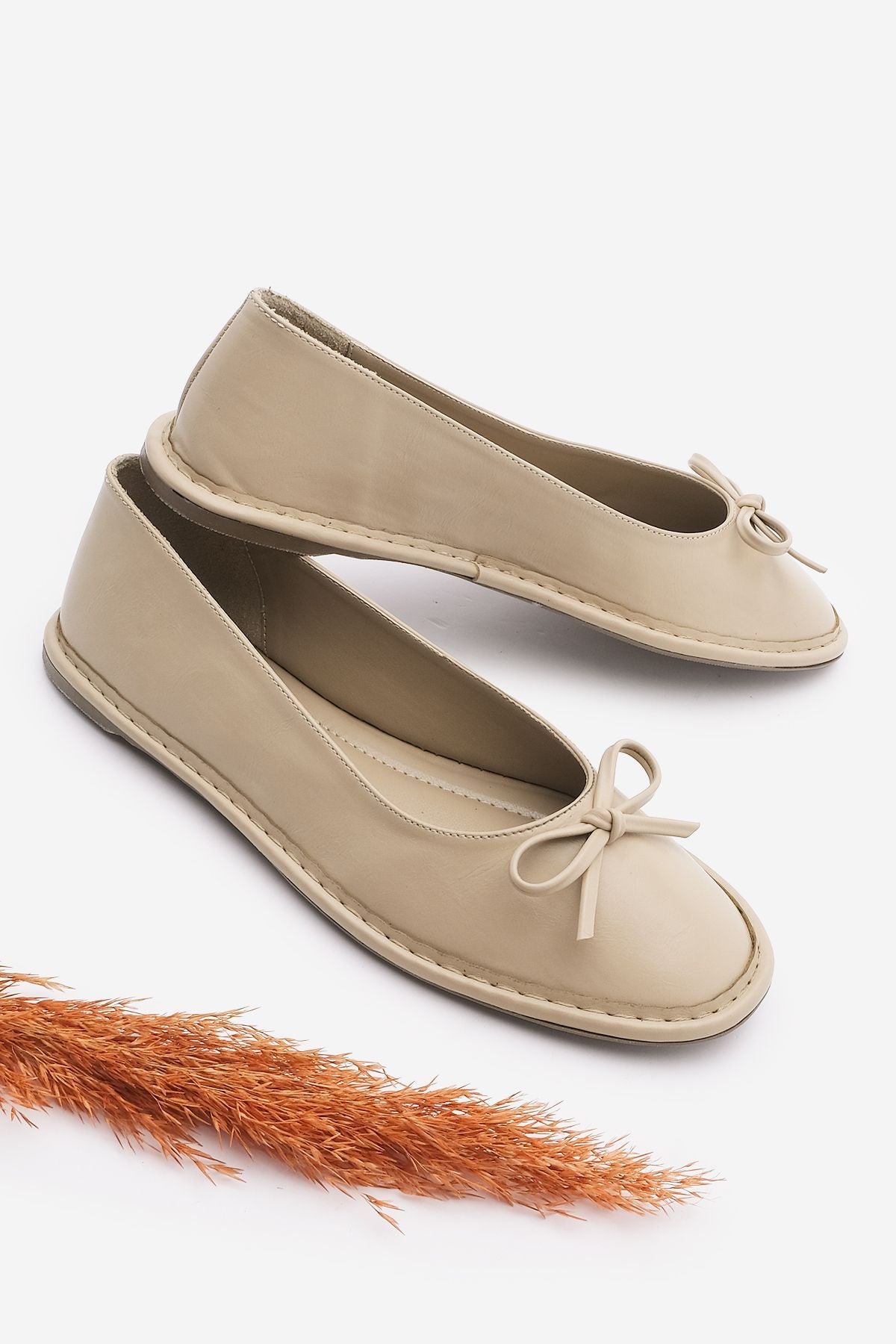 Women's Bow Detail Foldable Babet Linsar Beige