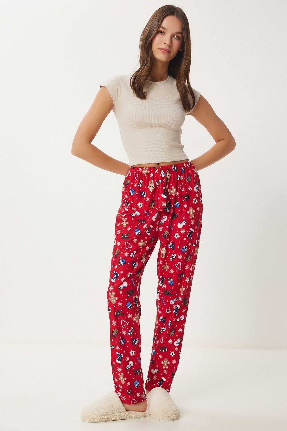 Woman Red White Patterned Soft textured knitting pajamas six Ce00089