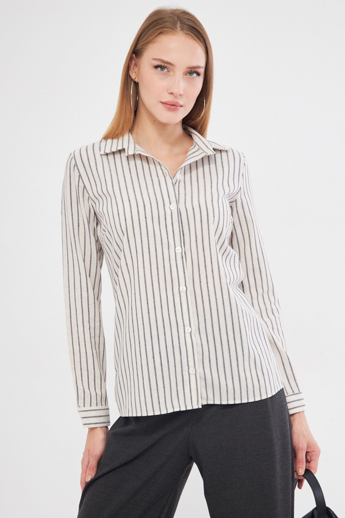 WOMEN'S SMOKING PATTERN LONG SOLD SHIRT ARM-25K001040