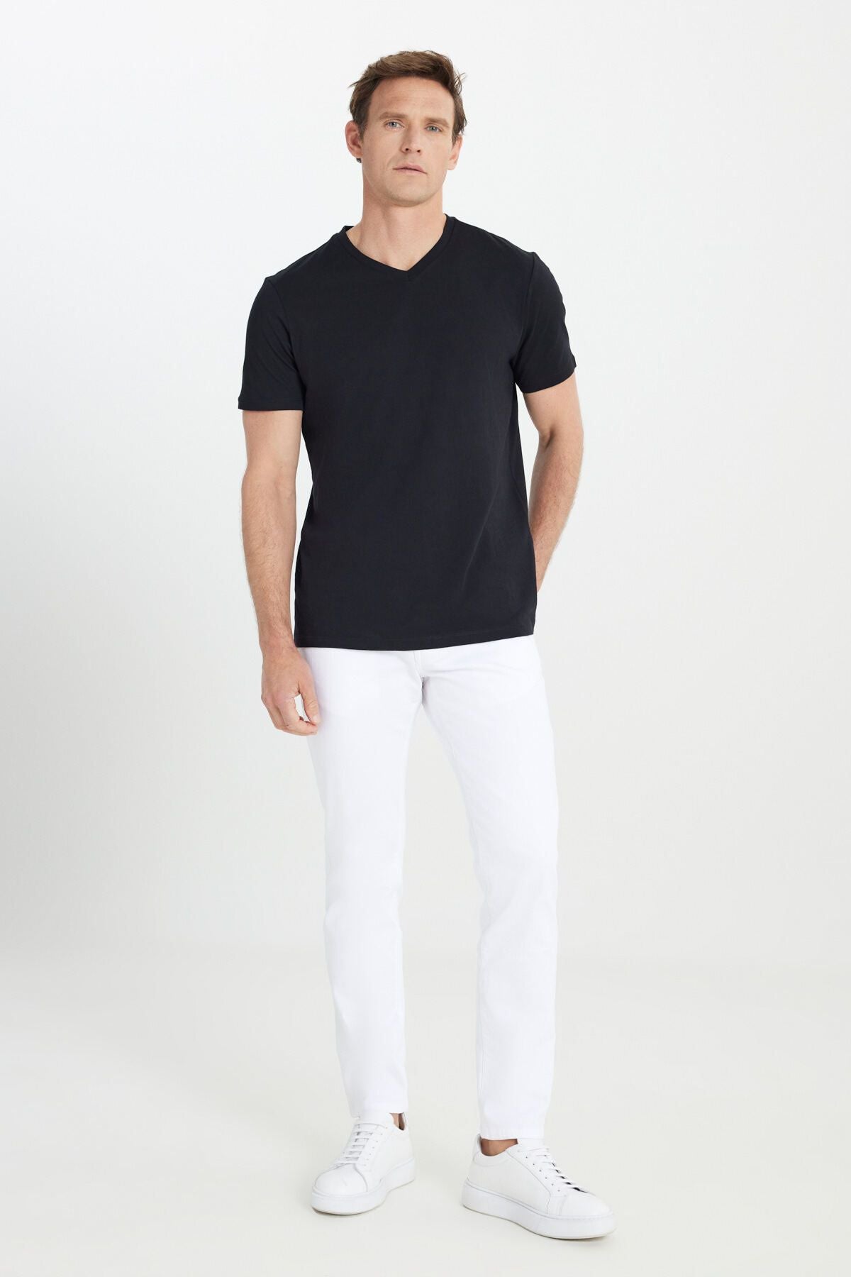 Men's 100 %Cotton V -Neck Black Slim Fit Narrow Cut T -shirt