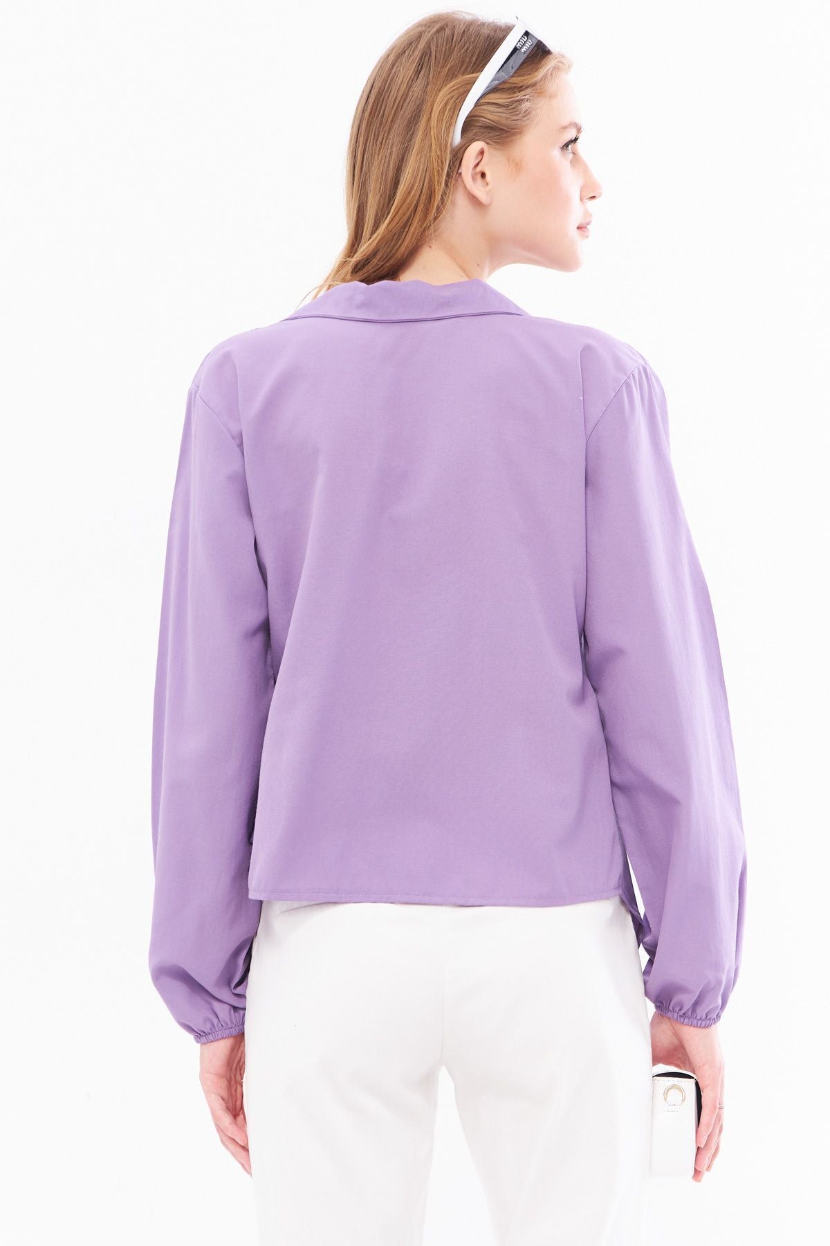 Female purple collar cruve blouse ARM-22Y024025