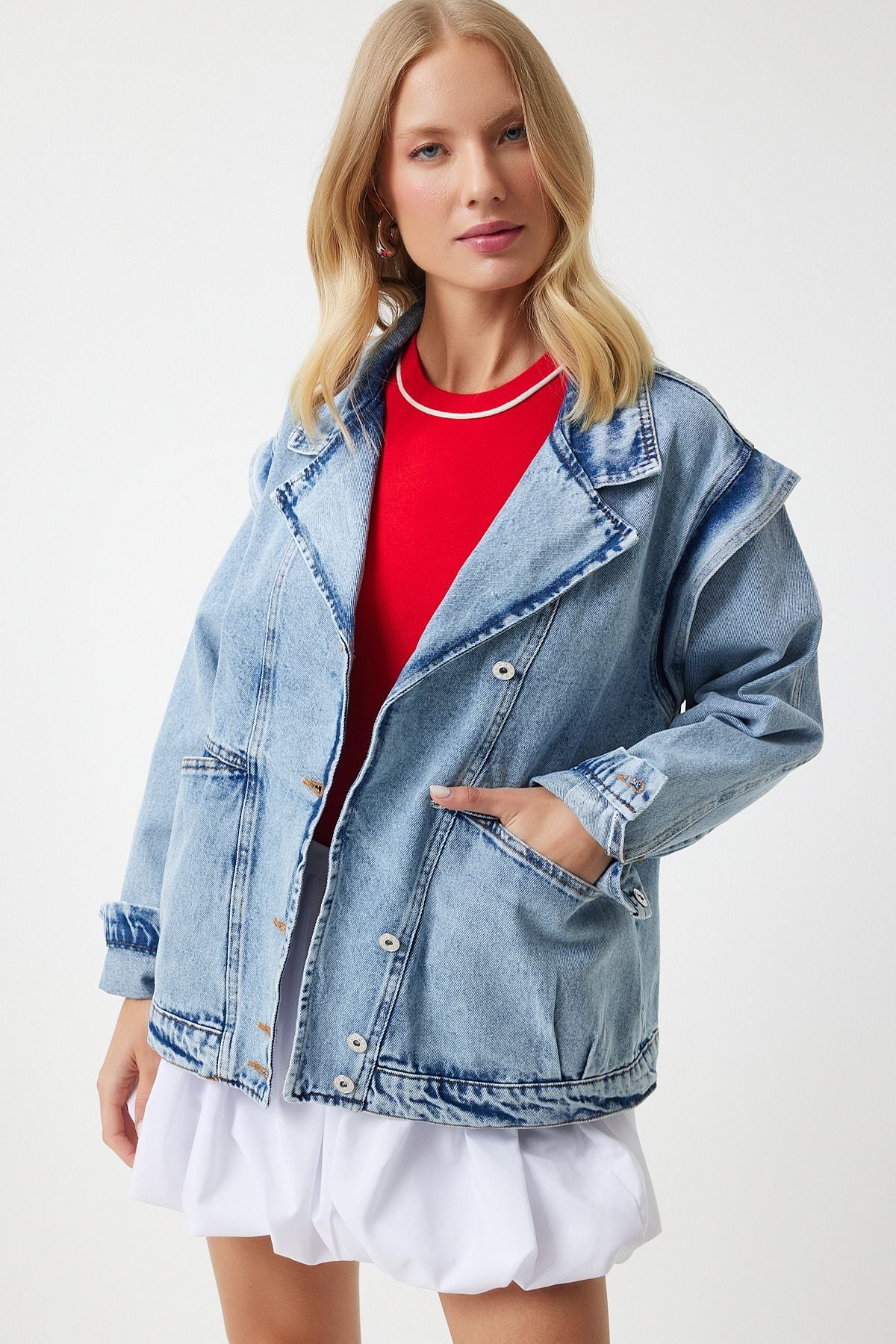 Woman Middle Blue Wide Pocket Oversize denim jacket sa00030