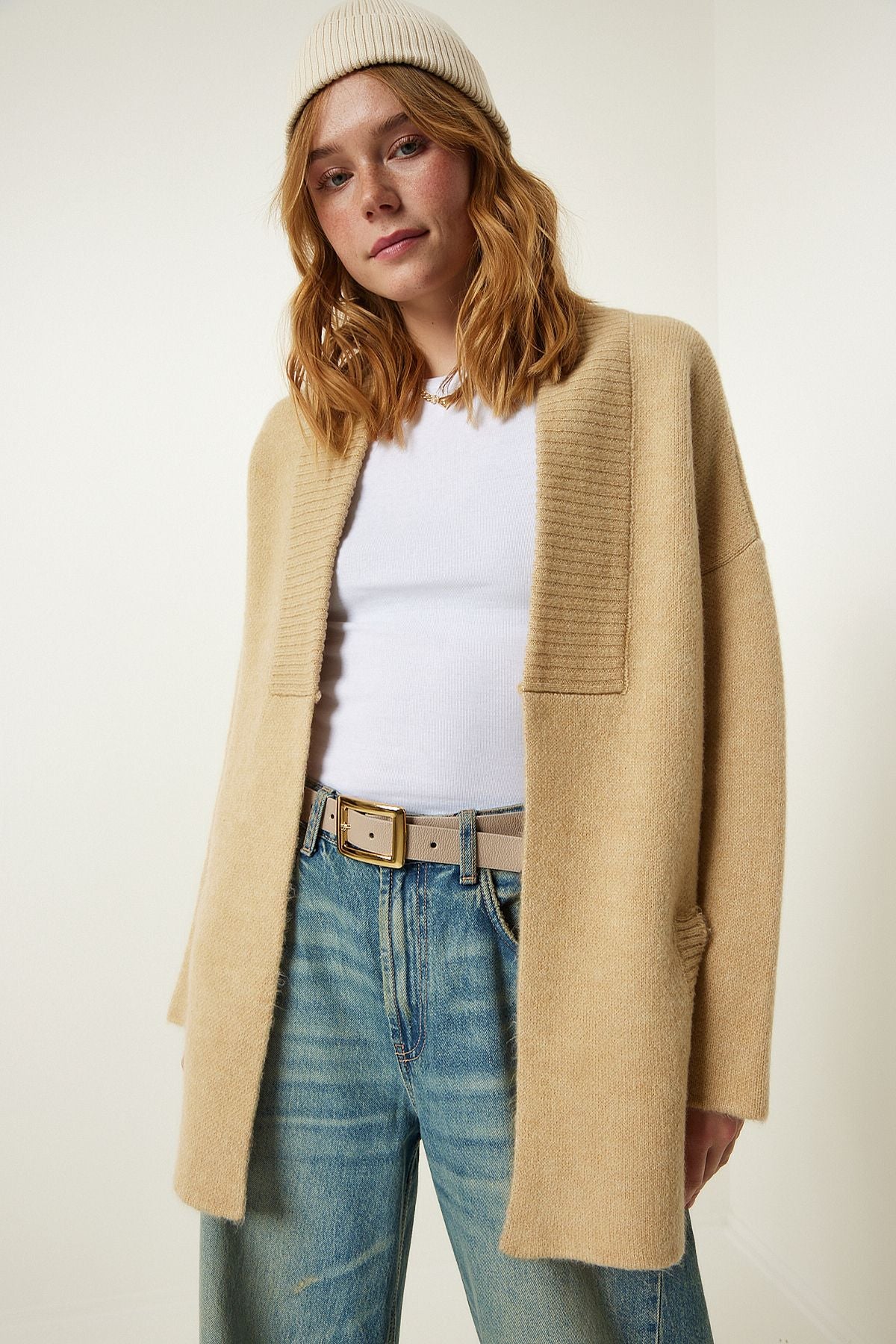 Female Biscuit Pocket Thick textured knitwear cardigan PF00063