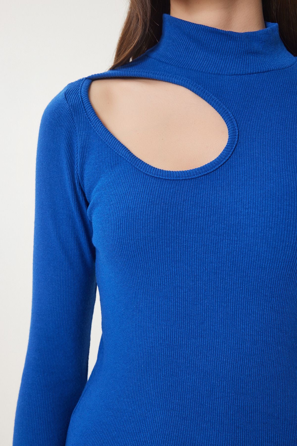 Woman Dark Blue Cut Out Detailed Wick Knitting Blouse GT00065