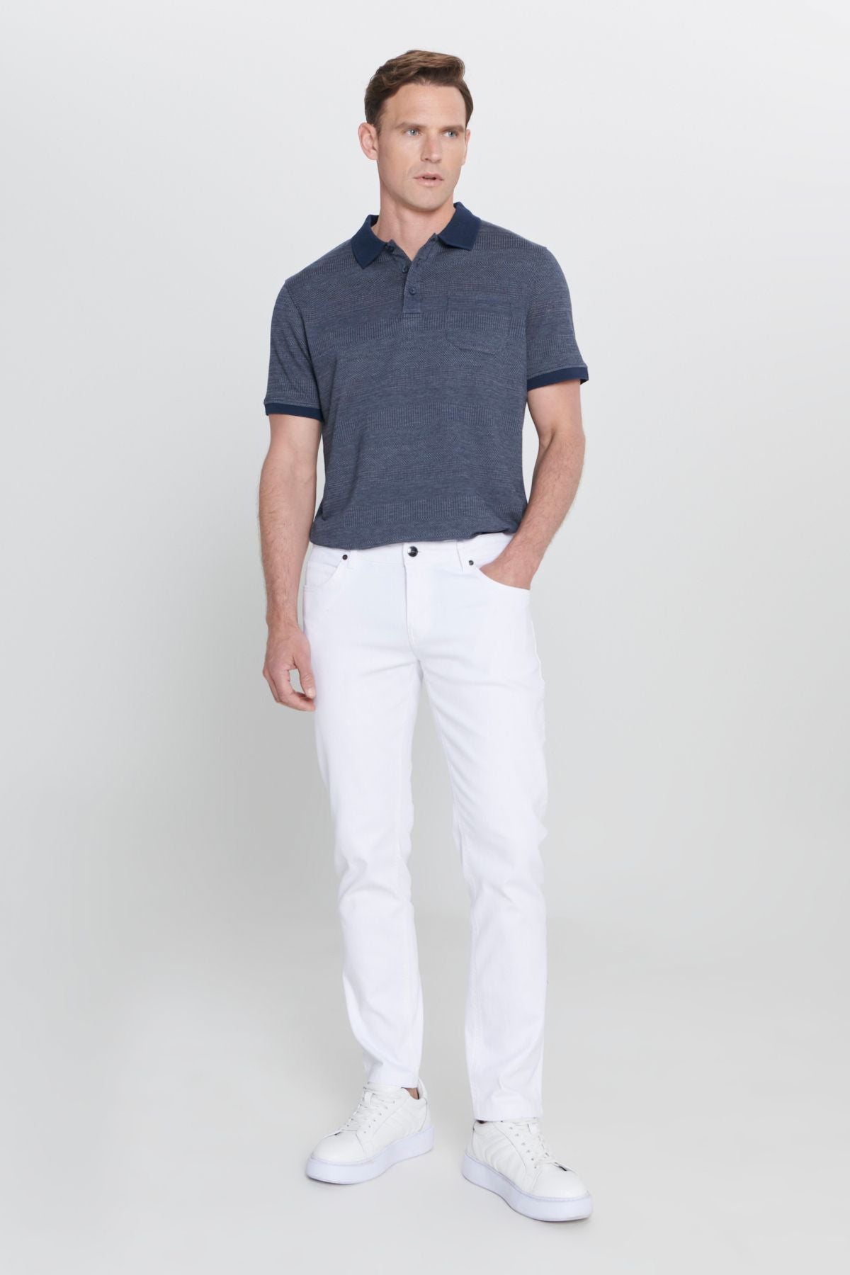 Men's white 360 degrees stretching in all directions slim fit narrow cut diagonal patterned pants