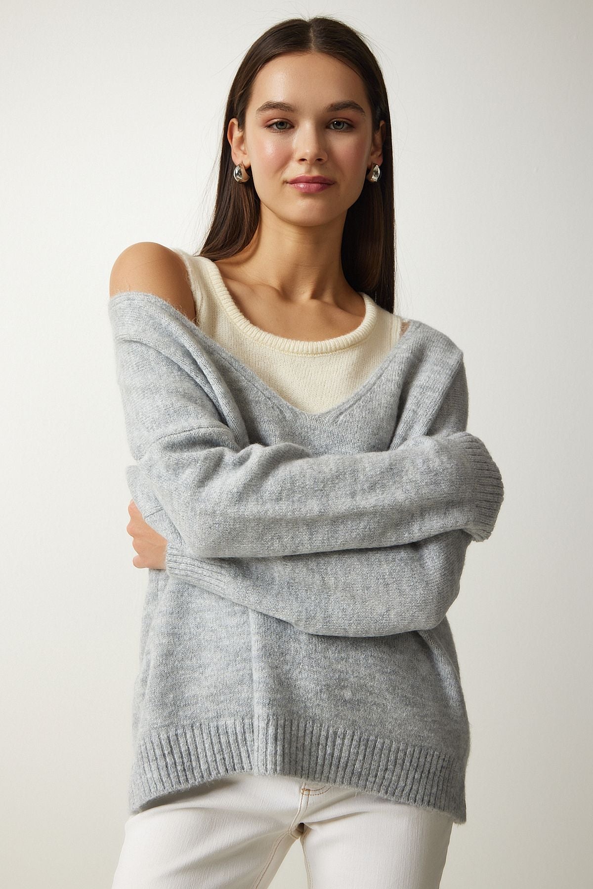 WOMEN'S Gray Athlete Soft textured Binary Knitwear Sweater PF00057
