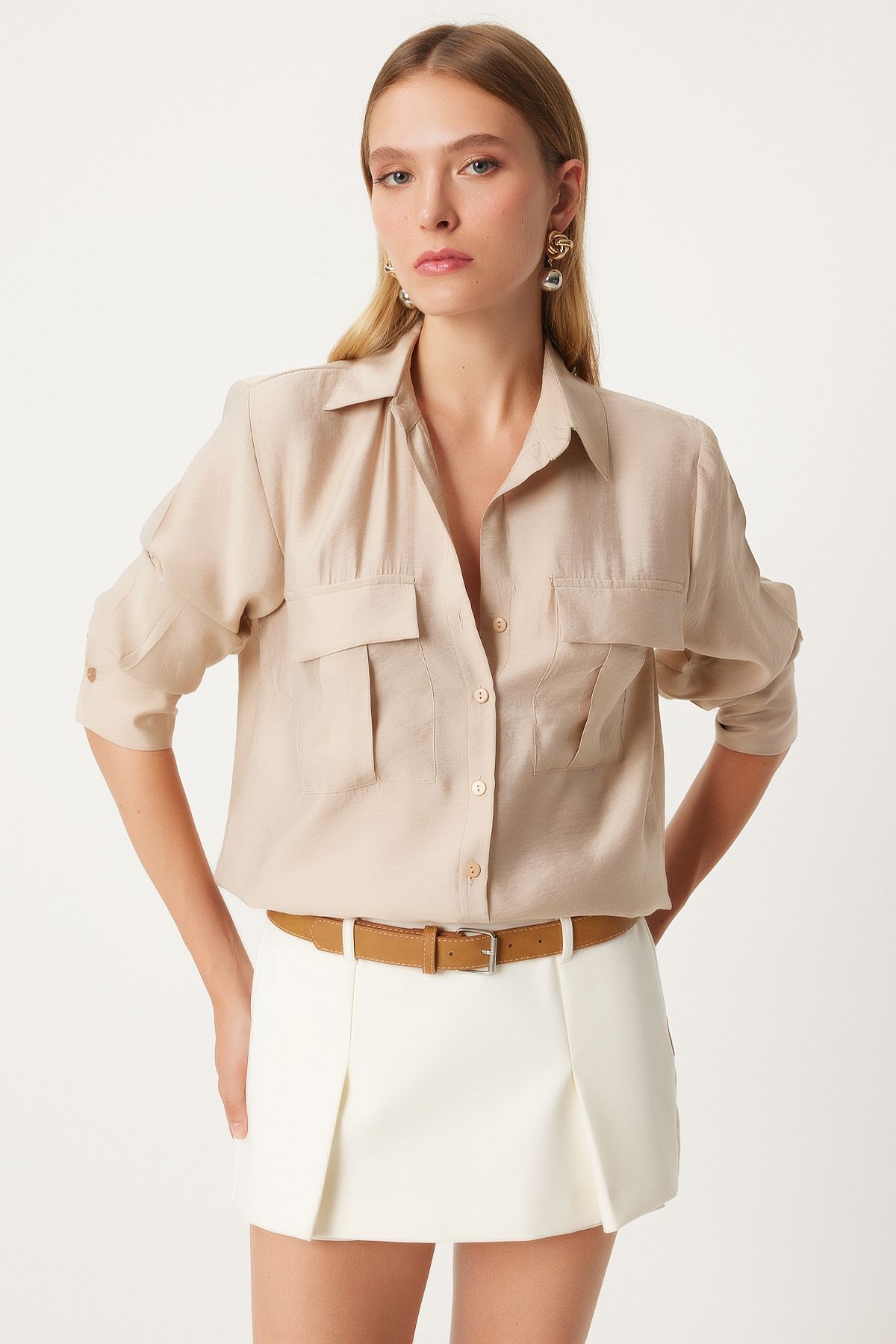 Female Beige Wide Pocket Tensel Shirt FN03243