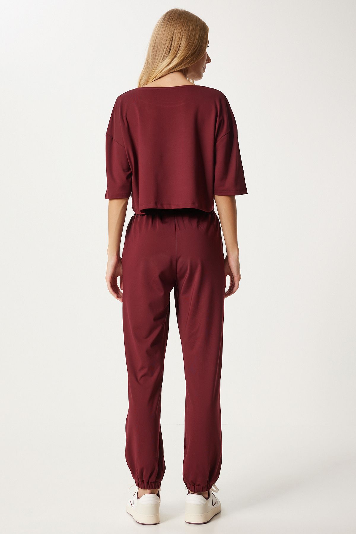 Female Bordeaux Crop T-Shirt Jogger Lad Weave Service Set FN03316