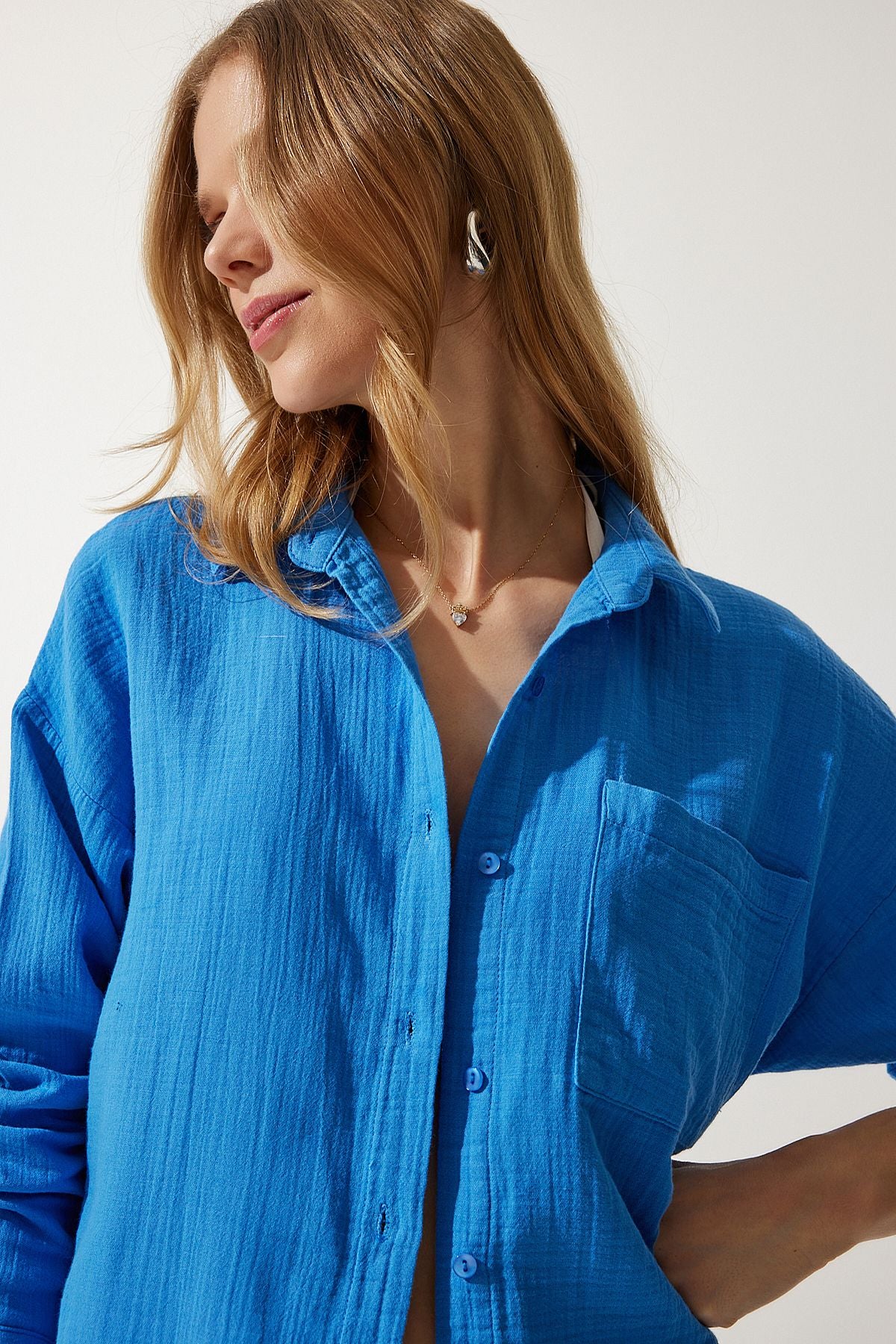 Woman Blue Pocket Oversize Müslin Shirt MX00150