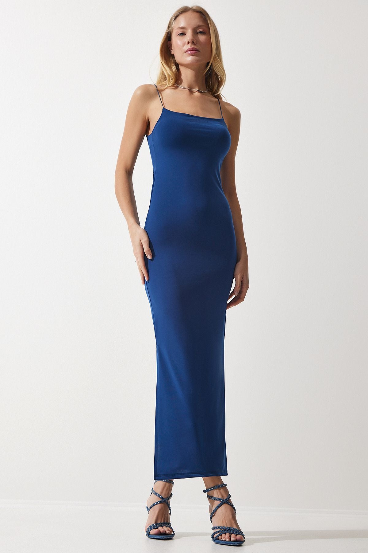 Woman Sandy dress with blue rope strap with slits dz00114