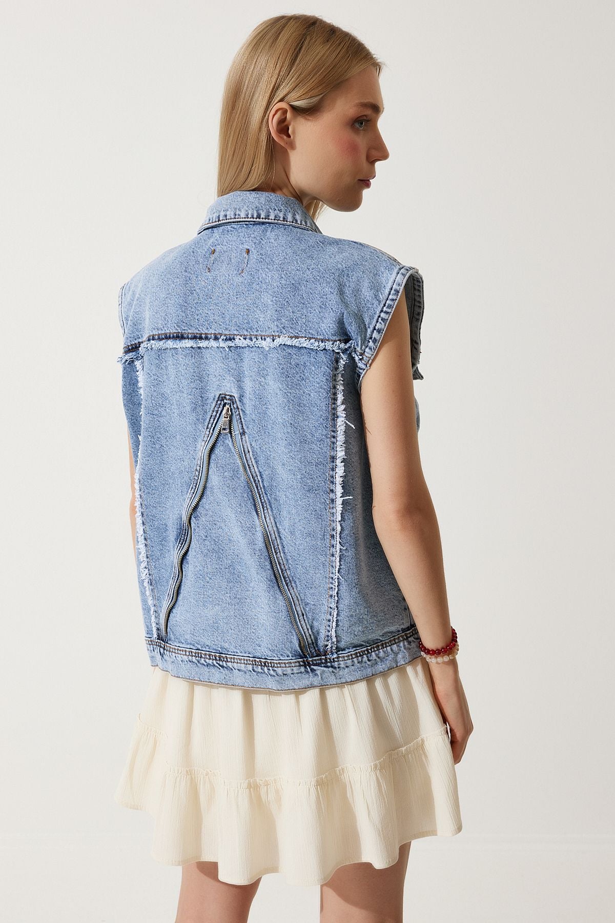 WOMEN'S Middle Blue Zipper Detailed Premium Design Denim Vest VC00006