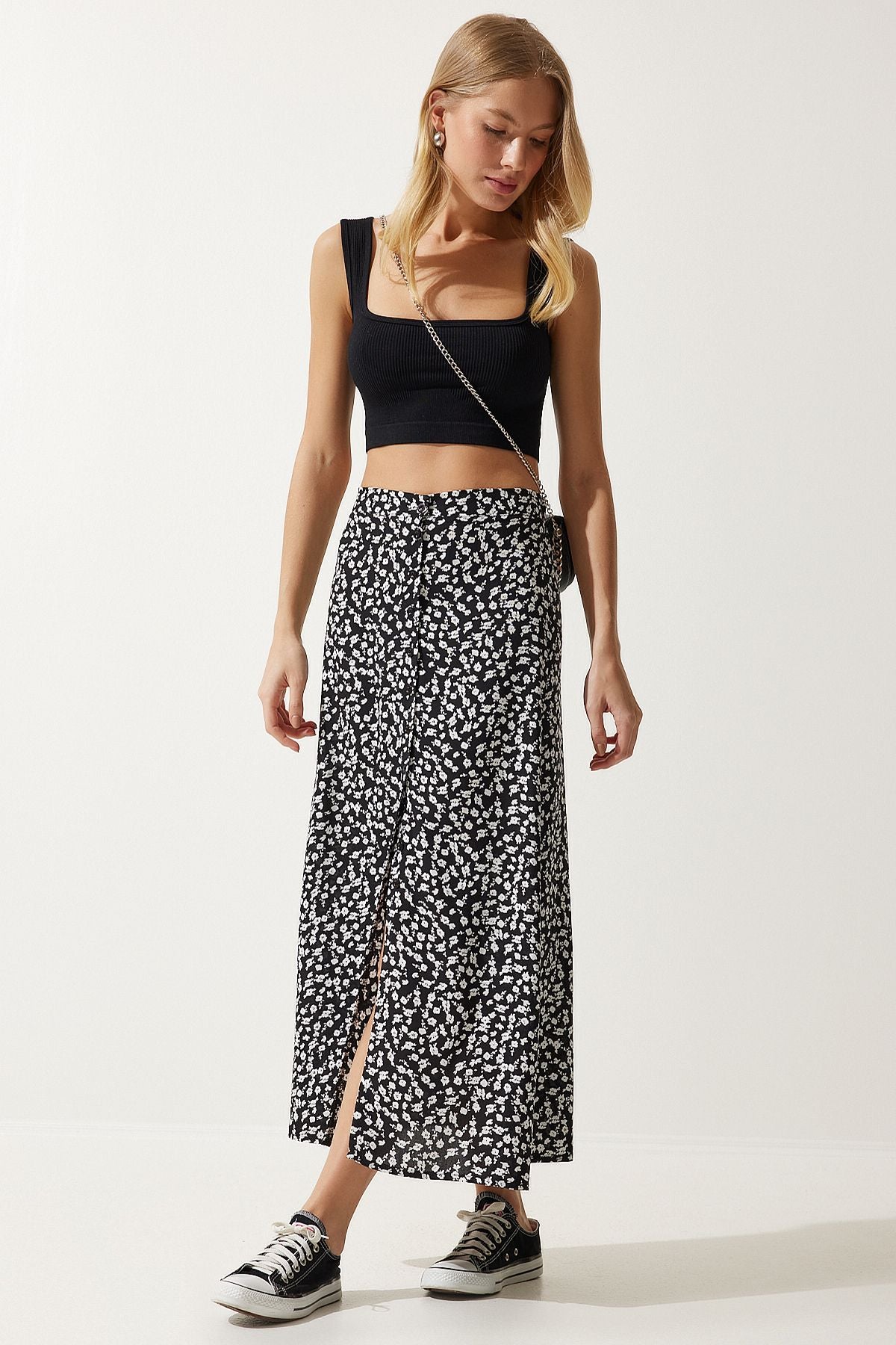 Female black patterned slit viscose skirt UB00246