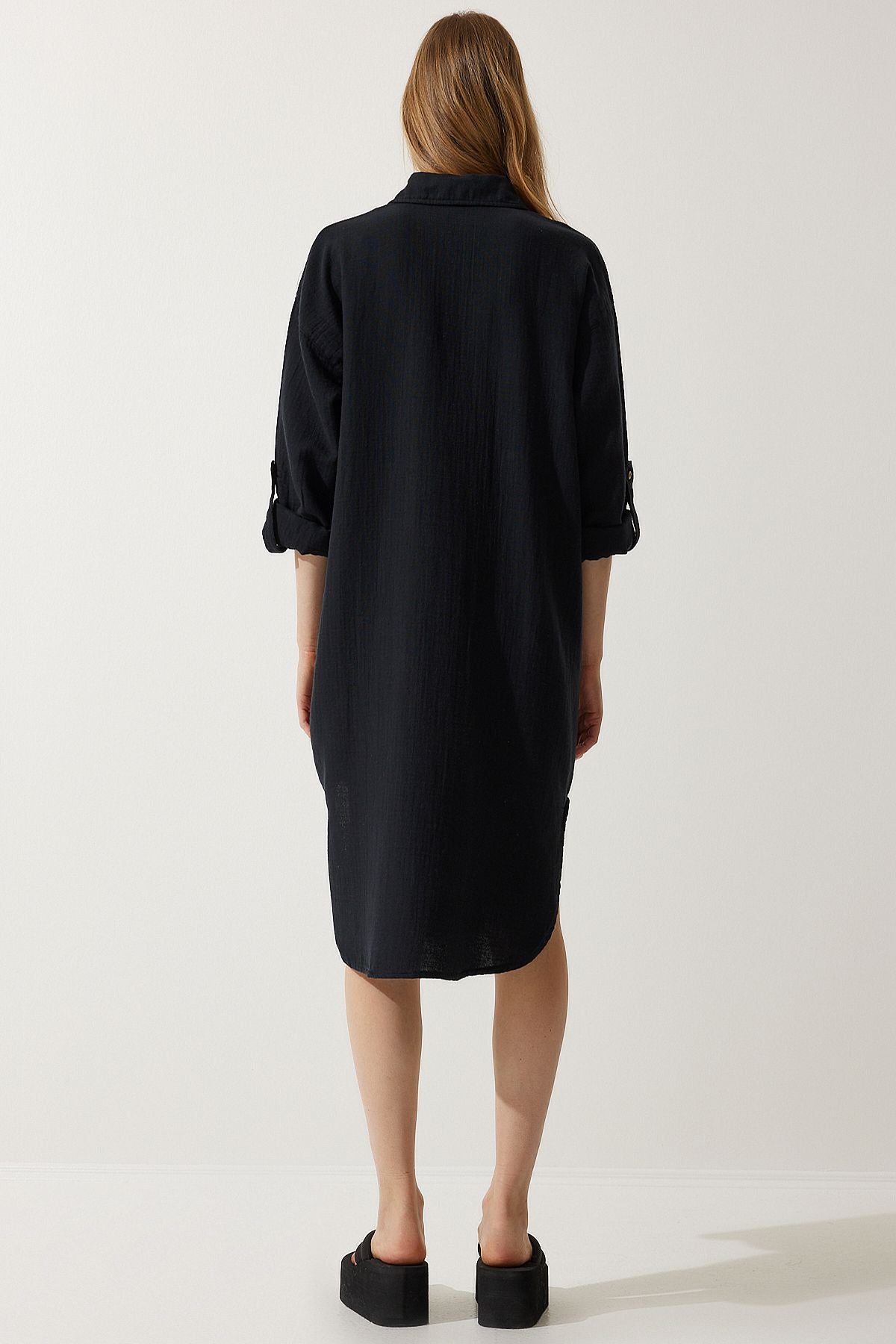 WOMEN BLACK OVERSESSE