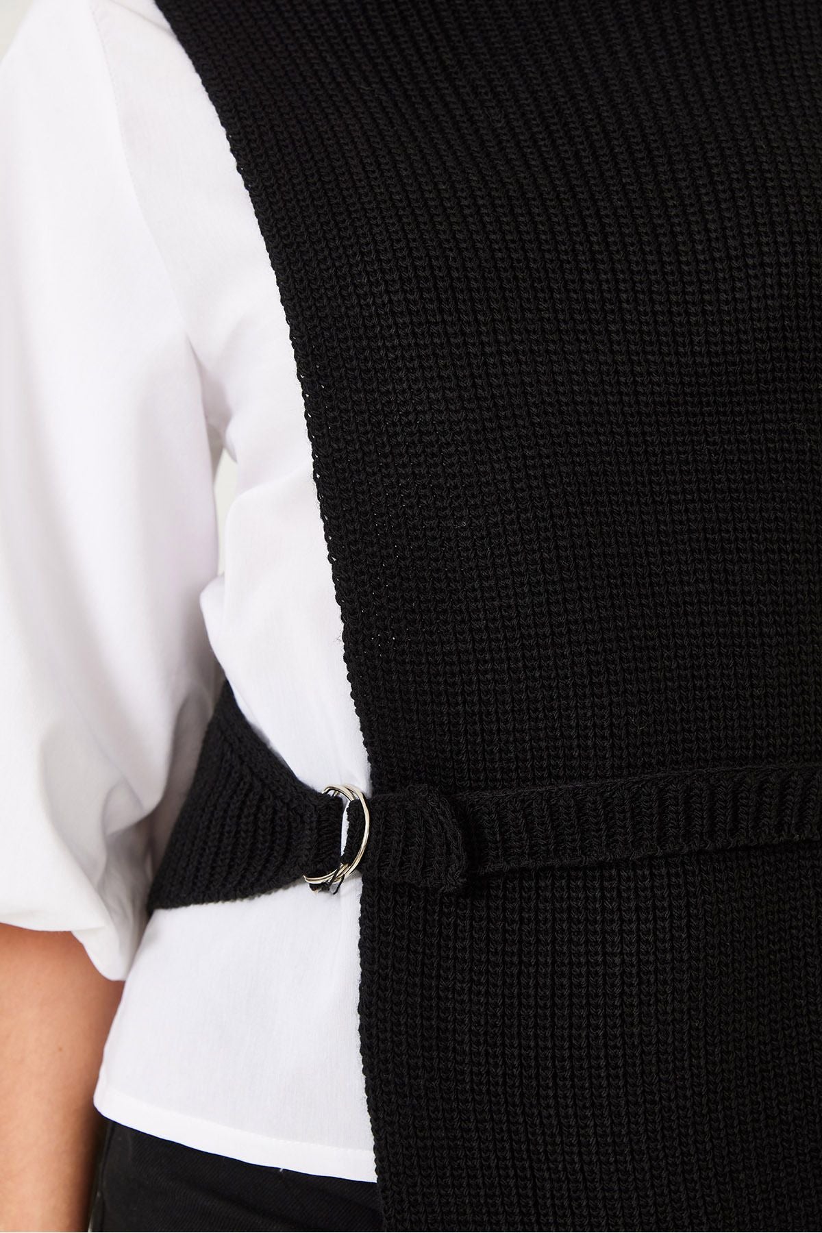 Women's side -binding sweater shirt