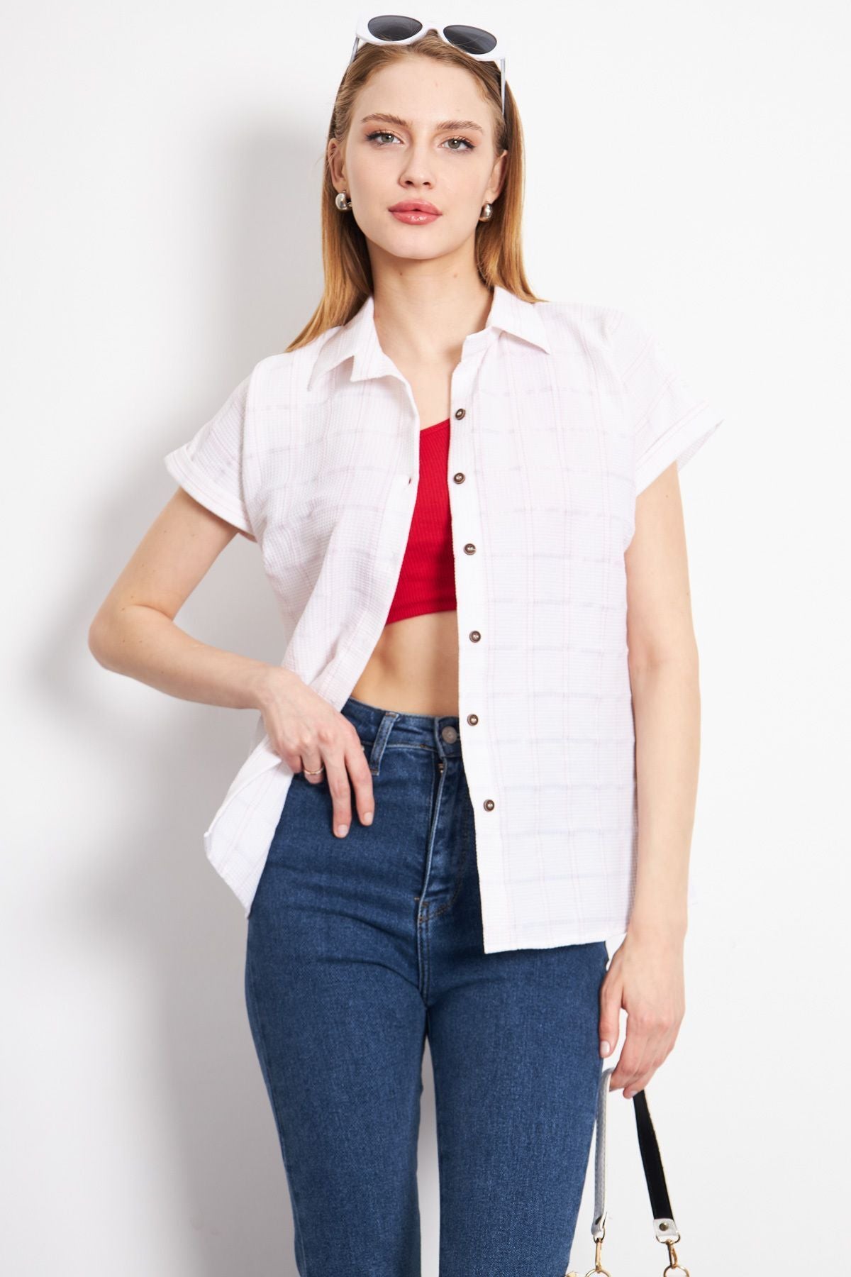 Woman Red-White striped short arm shirt ARM-24Y001067