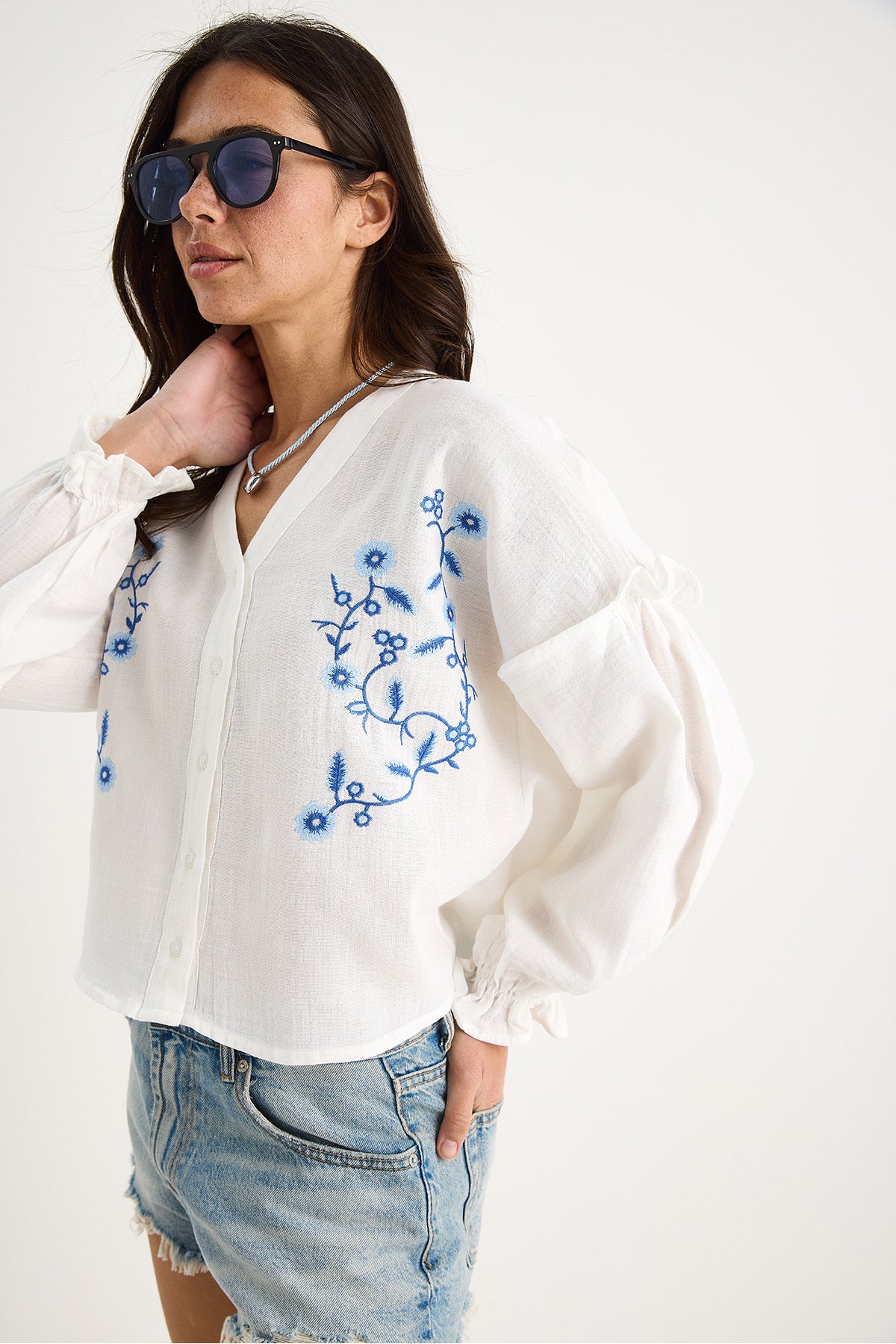 Women's V-Neck Embroidered Sleeves Elastic Summer Muslin Shirt G28-4889 60283343