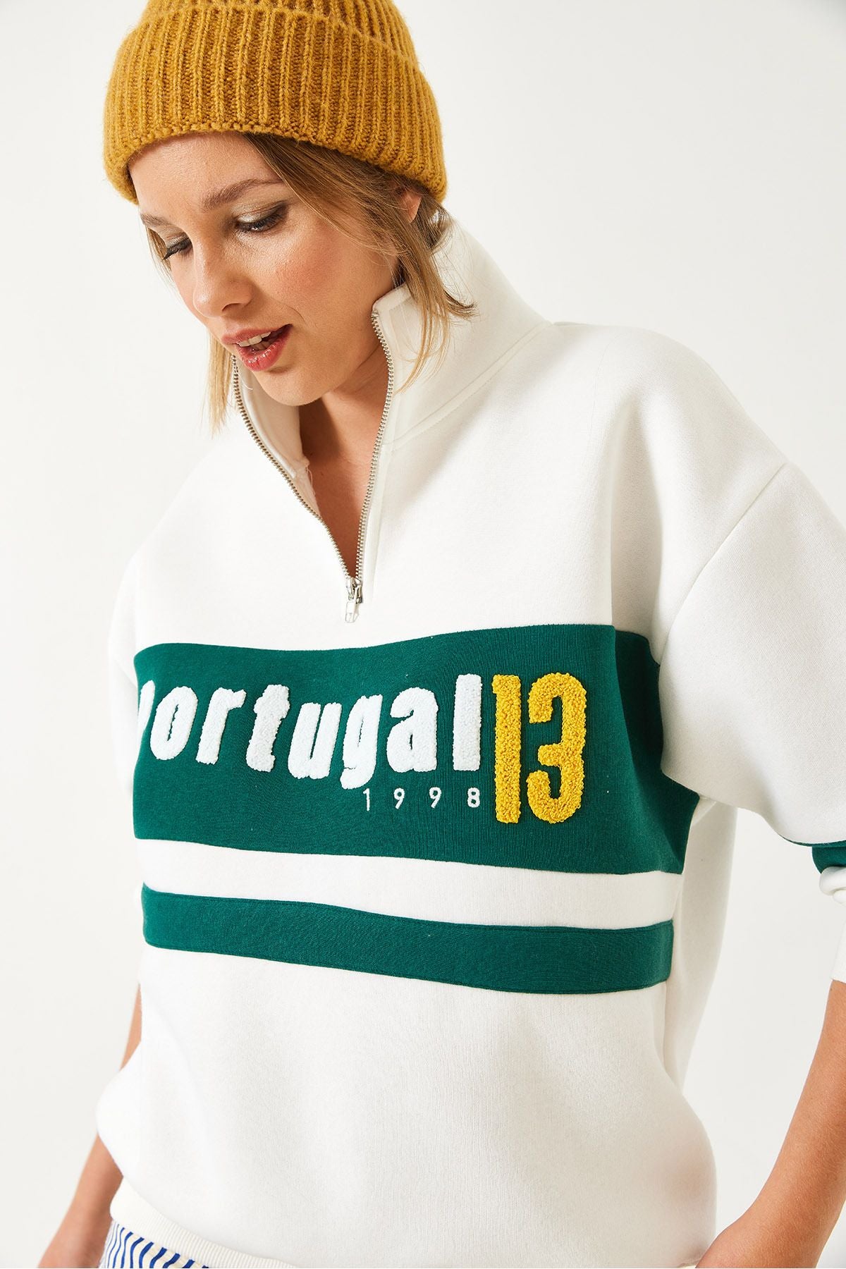 WOMEN'S THREE YEAR SWEATSHIRT 5355 60261052