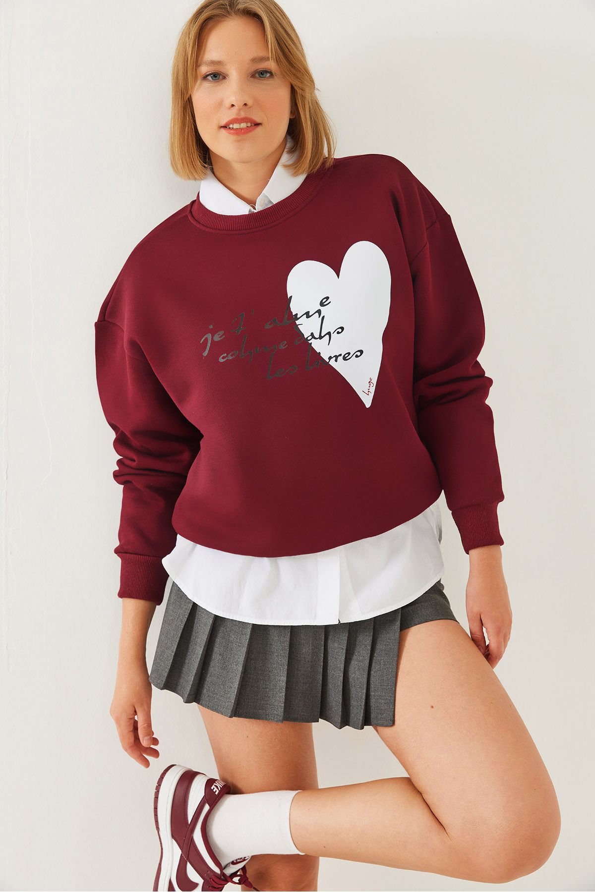 Women's Heart and Writing Printed Sweatshirt MBHS023 60601023