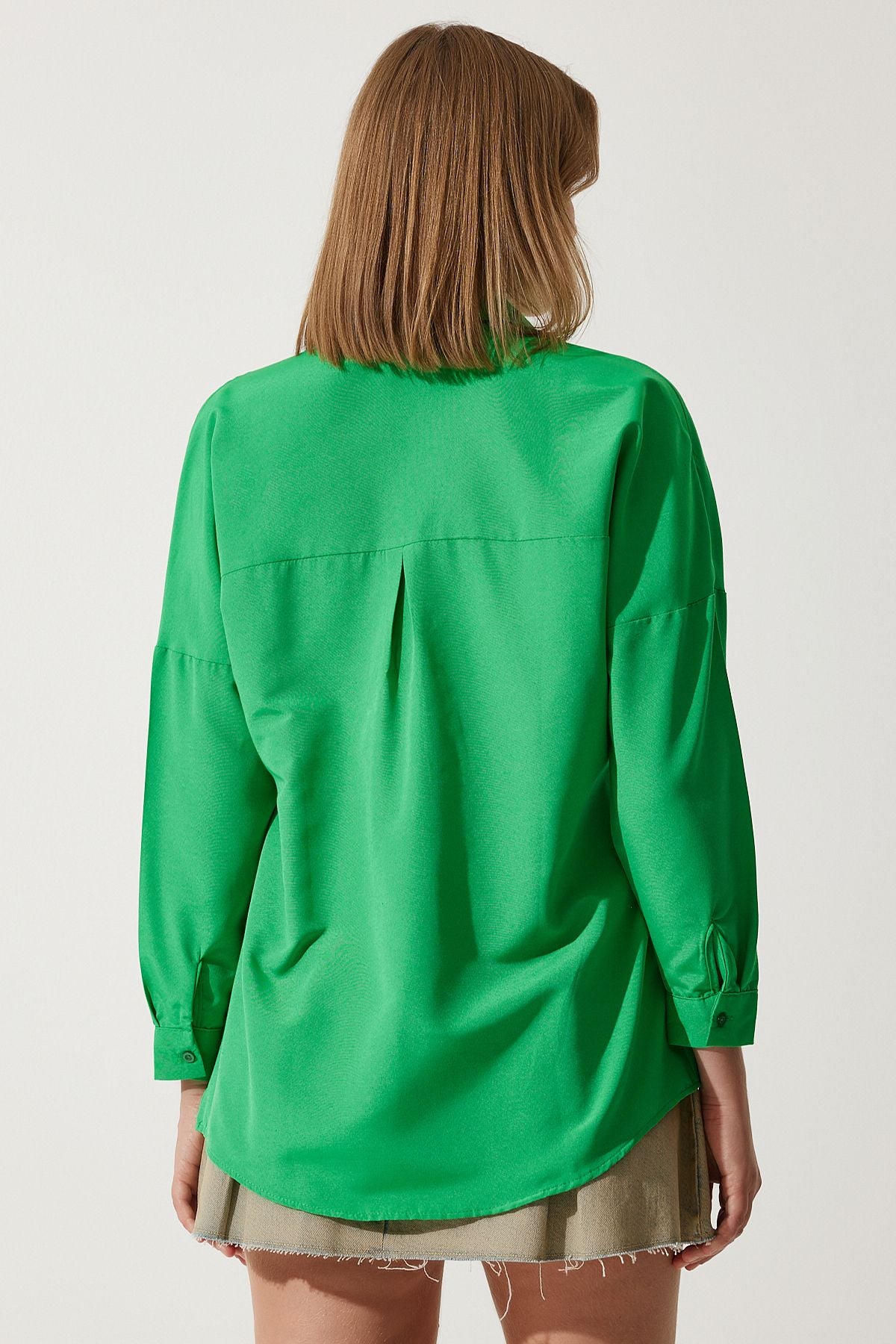 Kadın Koyu Yeşil Oversize Uzun Basic Gömlek  DD00842