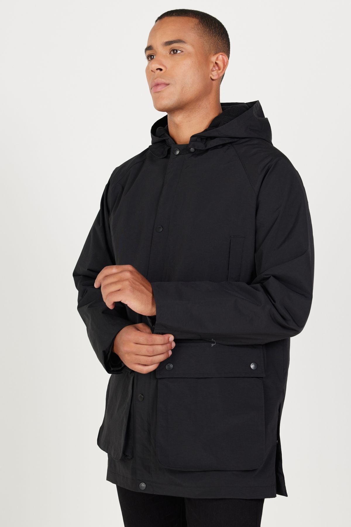 Men's black hooded upright collar standard fit hot holding windproof coat