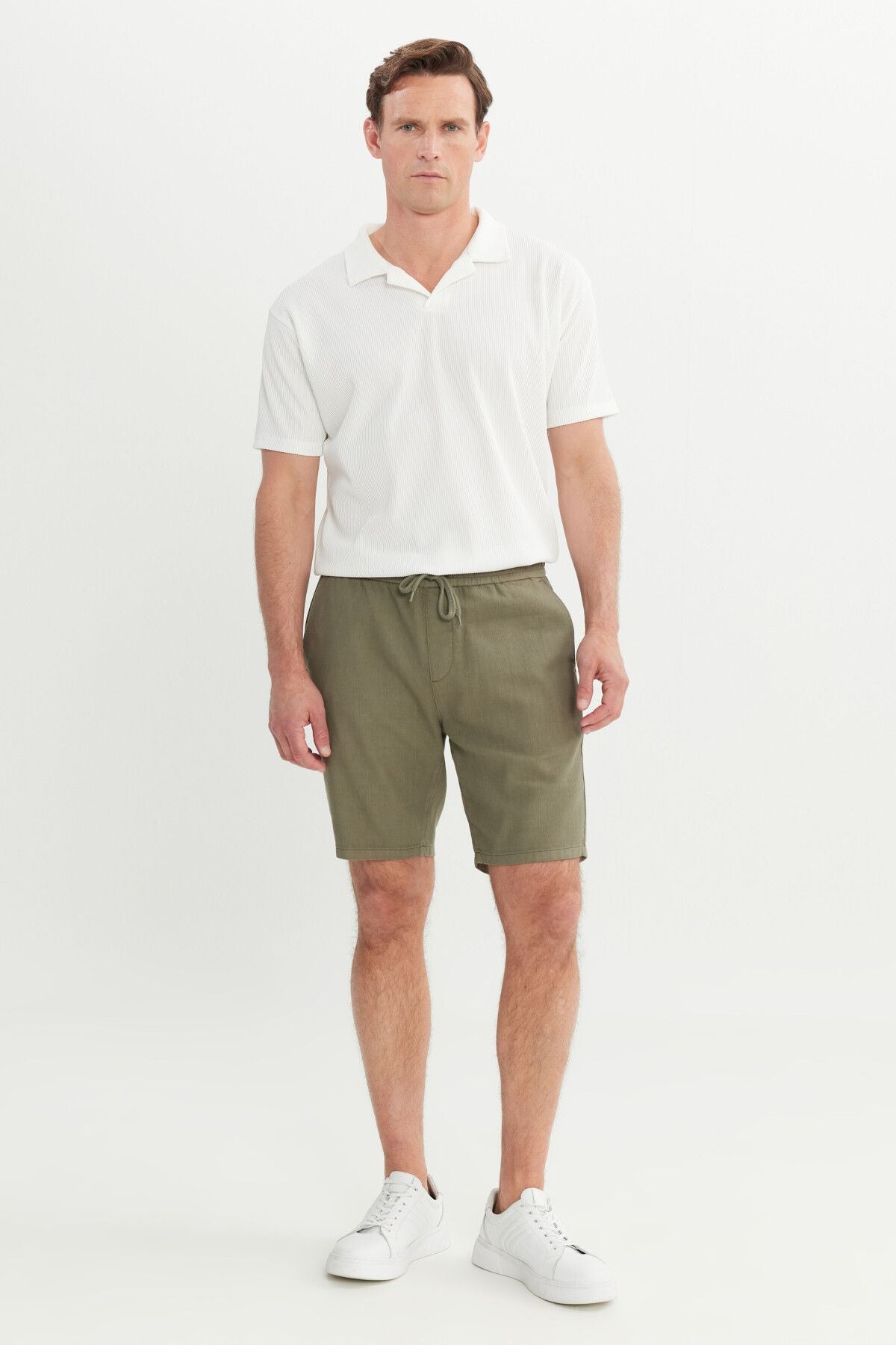 Men's Khaki 100 %Cotton Comfort Fit Waist Bagyn Flami Side Pocket Shorts