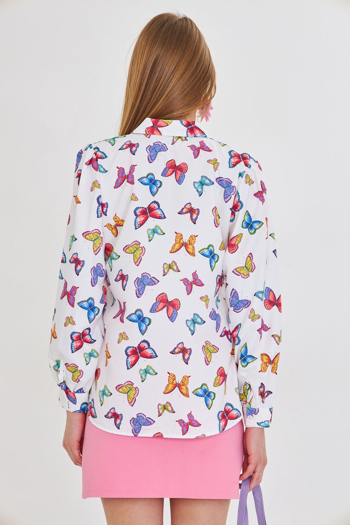 Woman White V-Neck Balloon Arm Patterned Shirt ARM-25Y001016